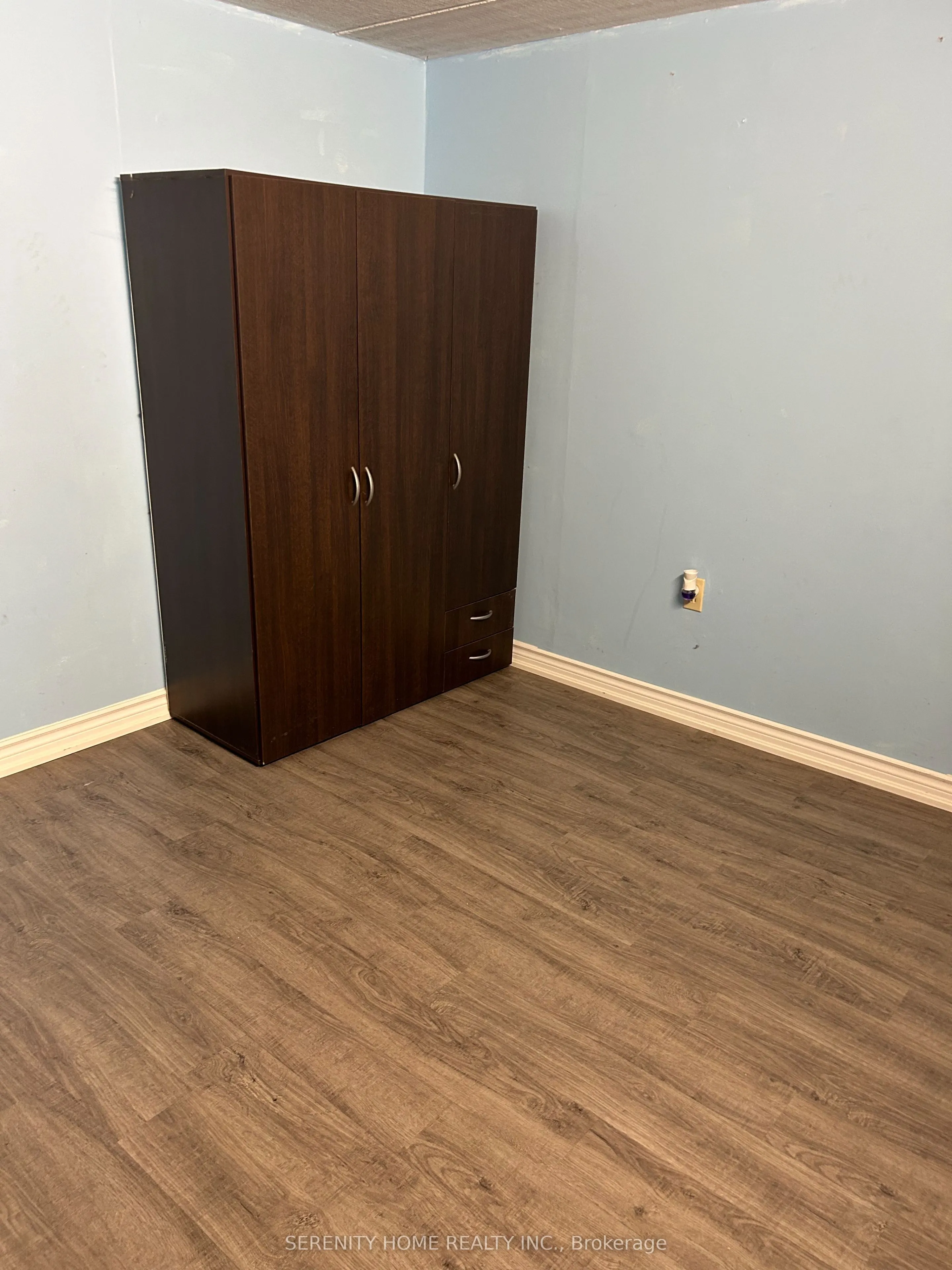 180 Mississauga Valley Boulevard, #181