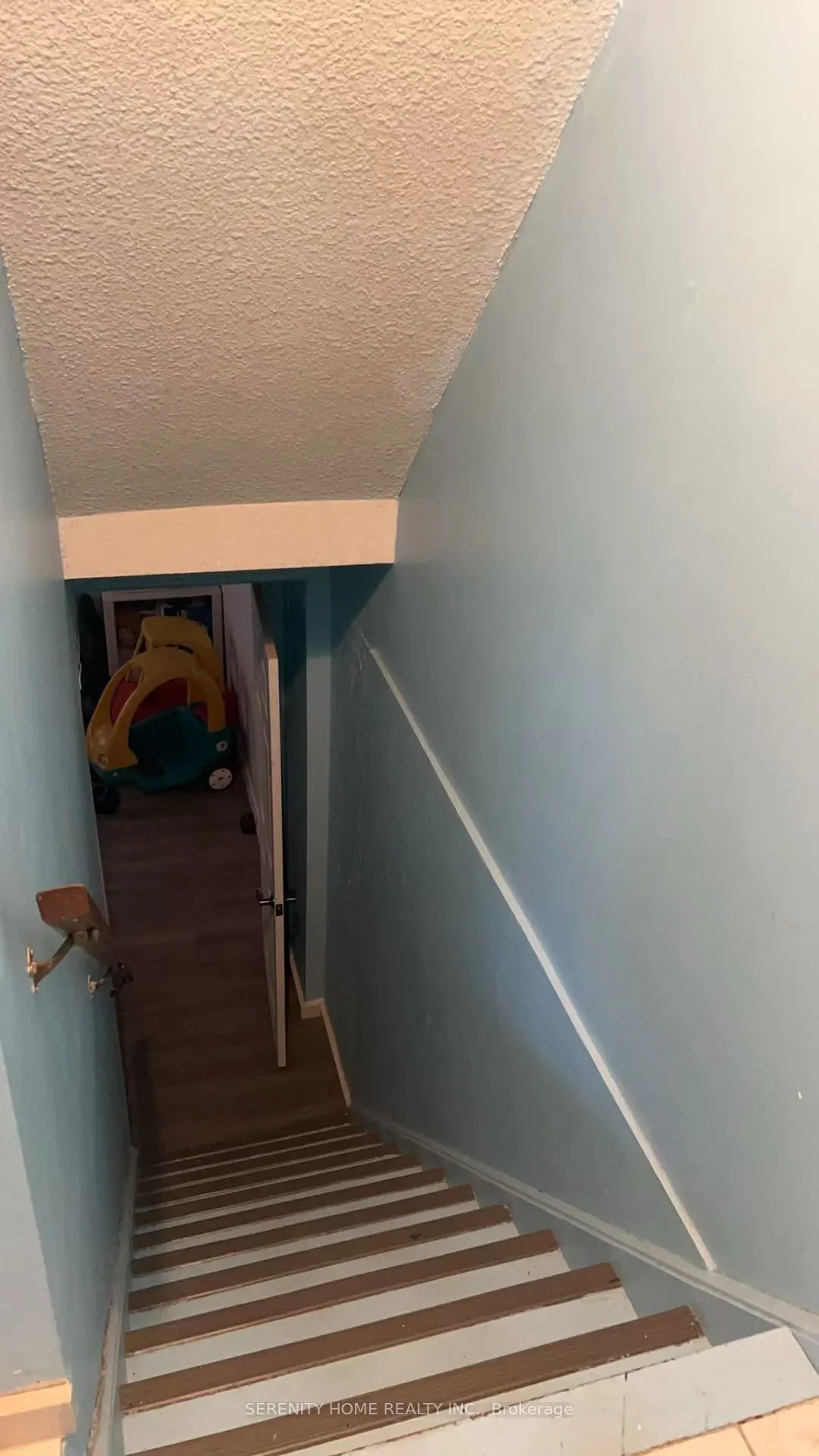 180 Mississauga Valley Boulevard, #181