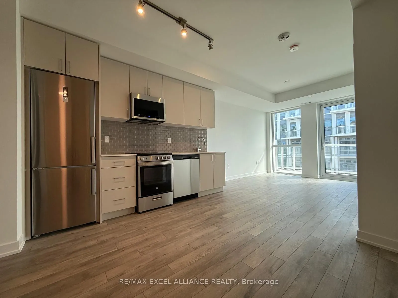 1005 Dundas Street E, #608
