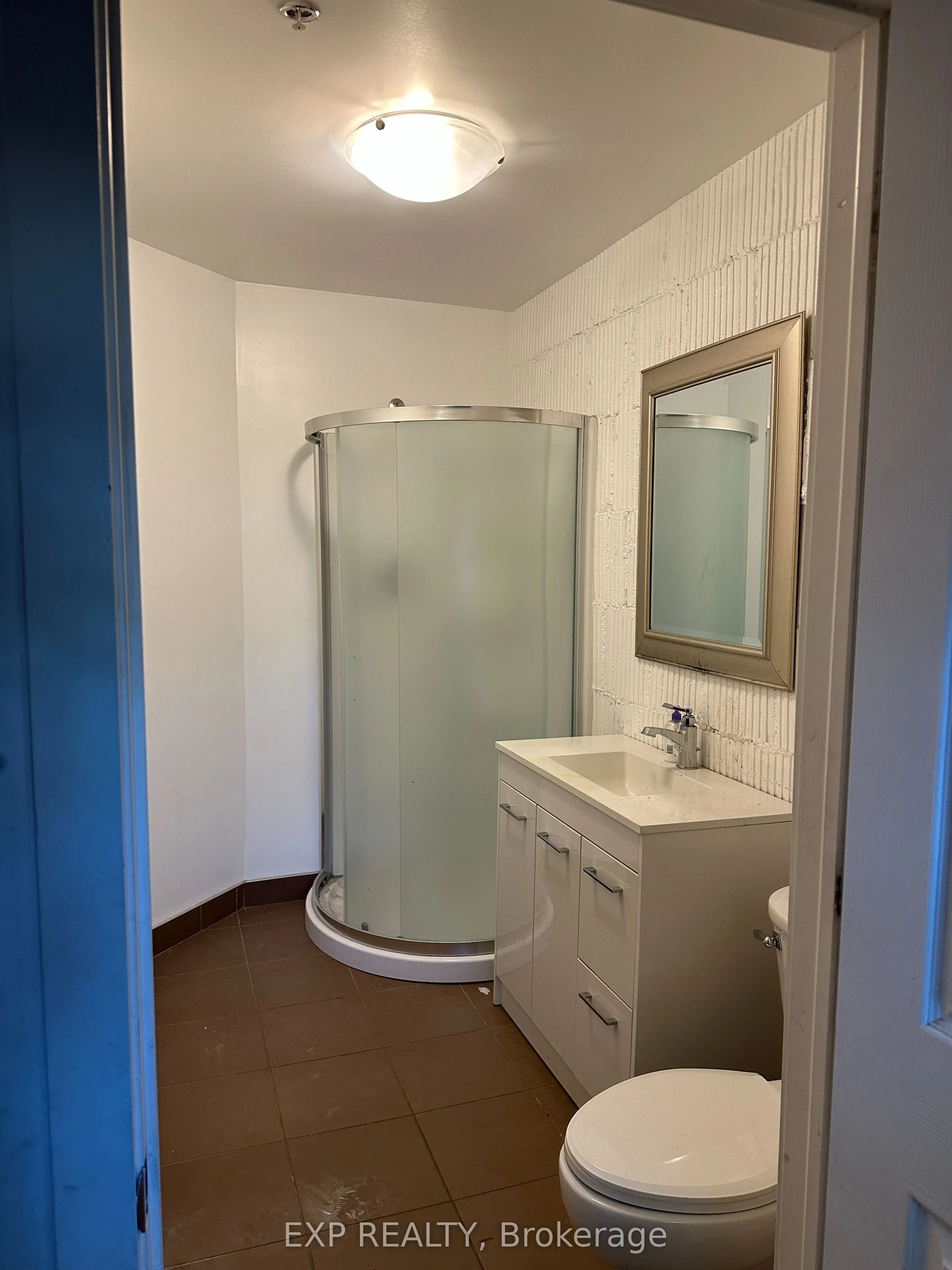 2480 Dundas Street W, #103