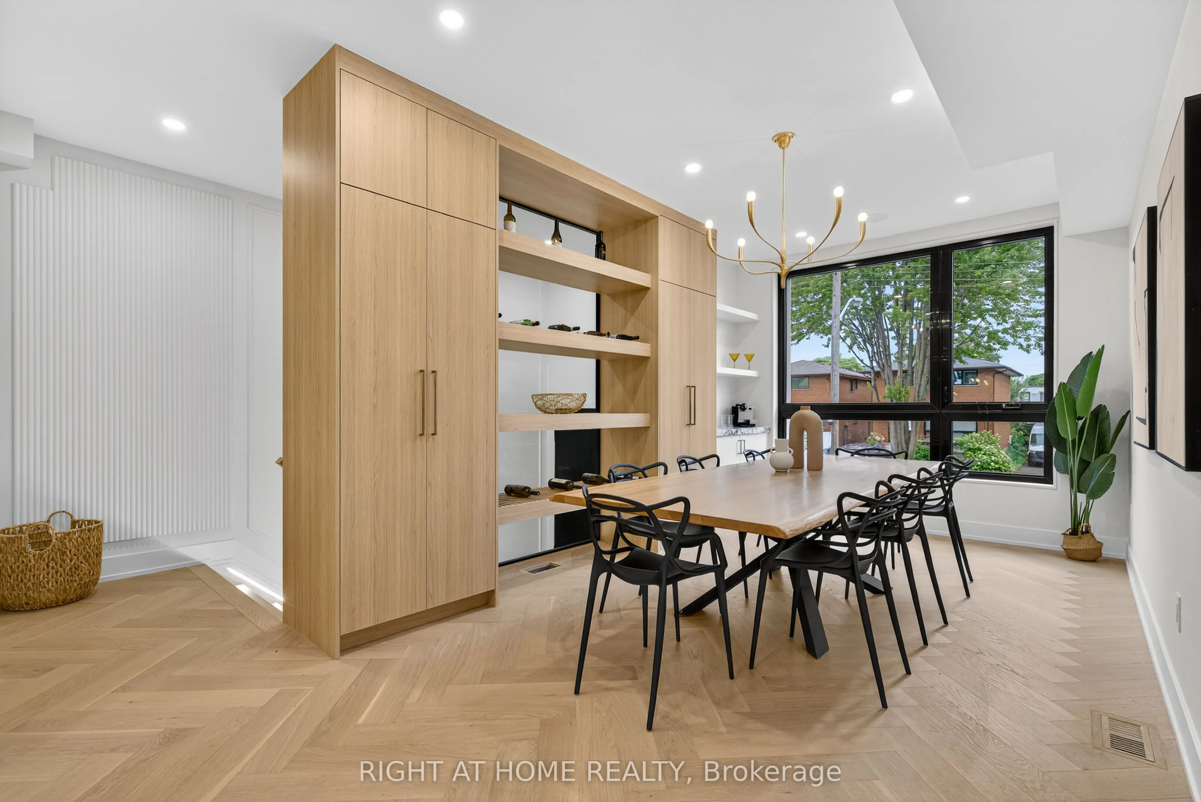 15A ROSEMEADE Avenue