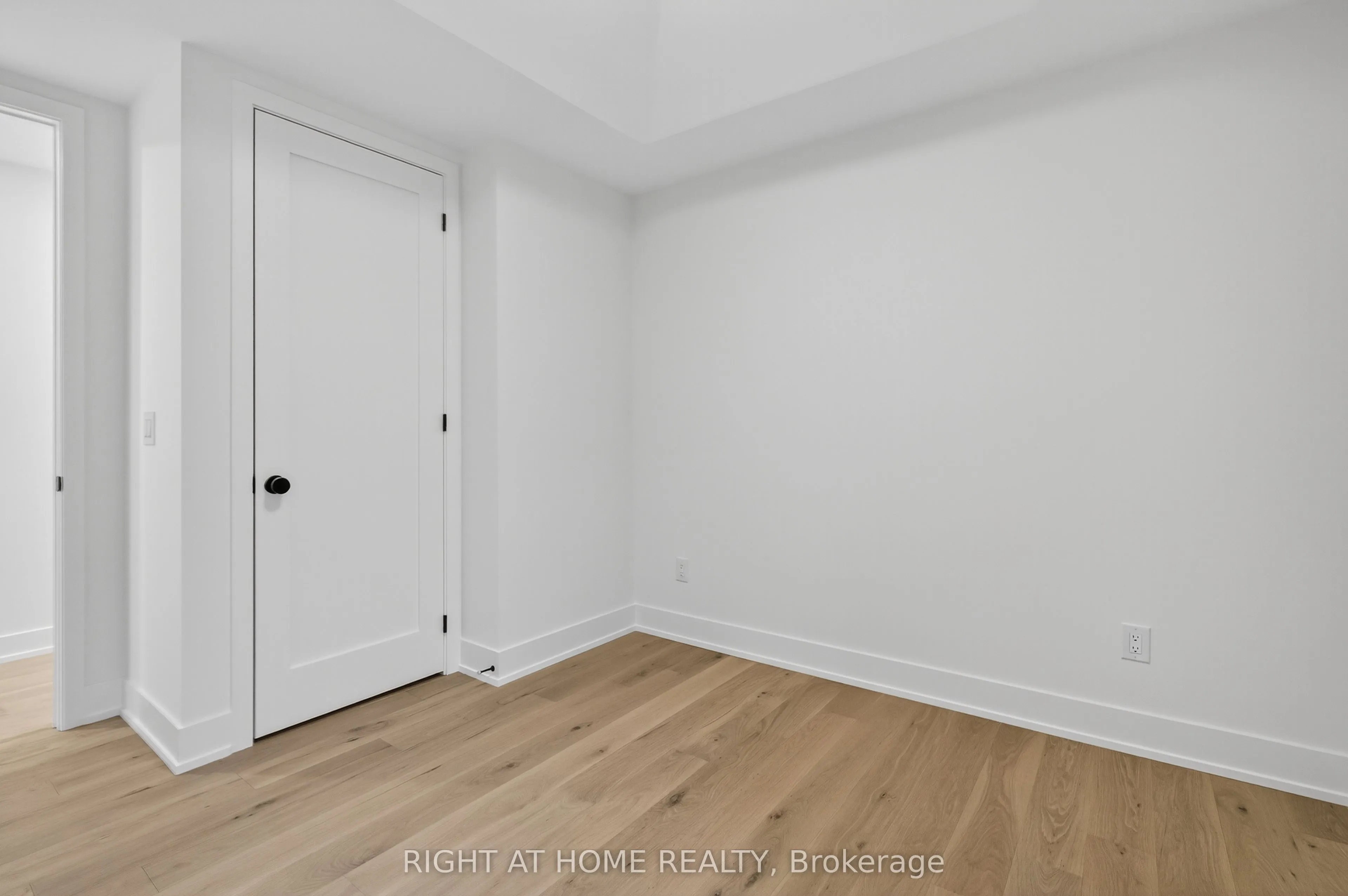 15A ROSEMEADE Avenue