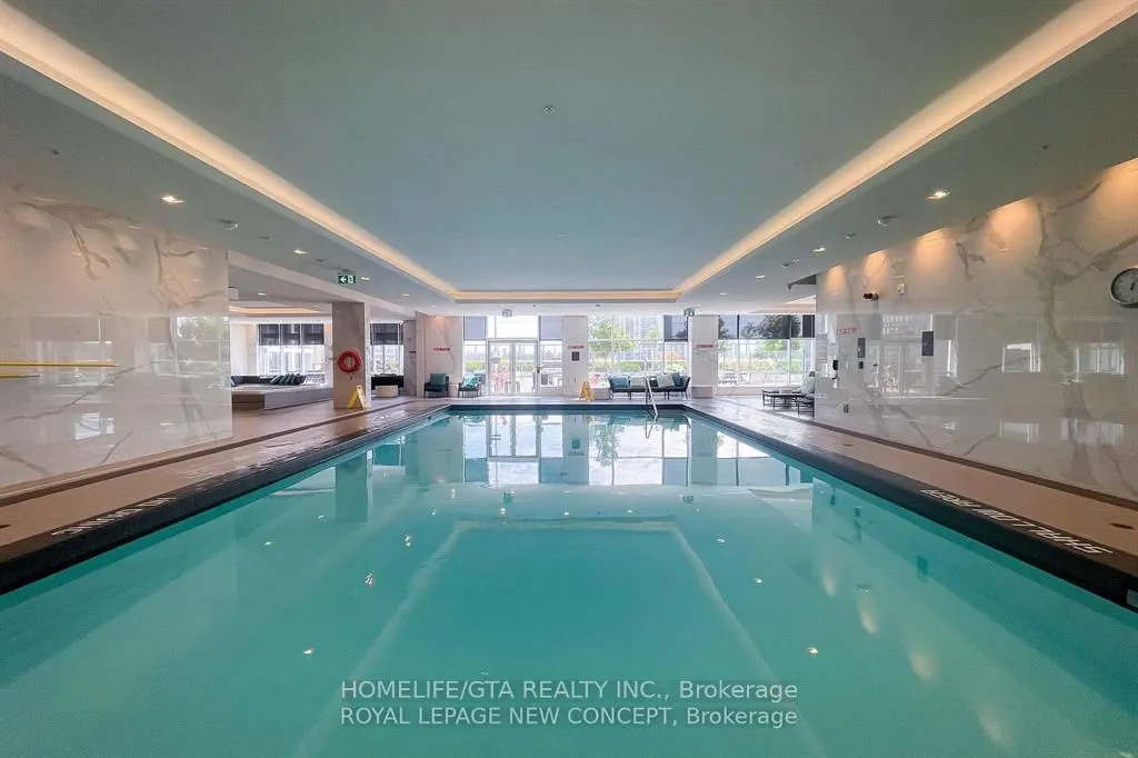 5 Mabelle Avenue, #329