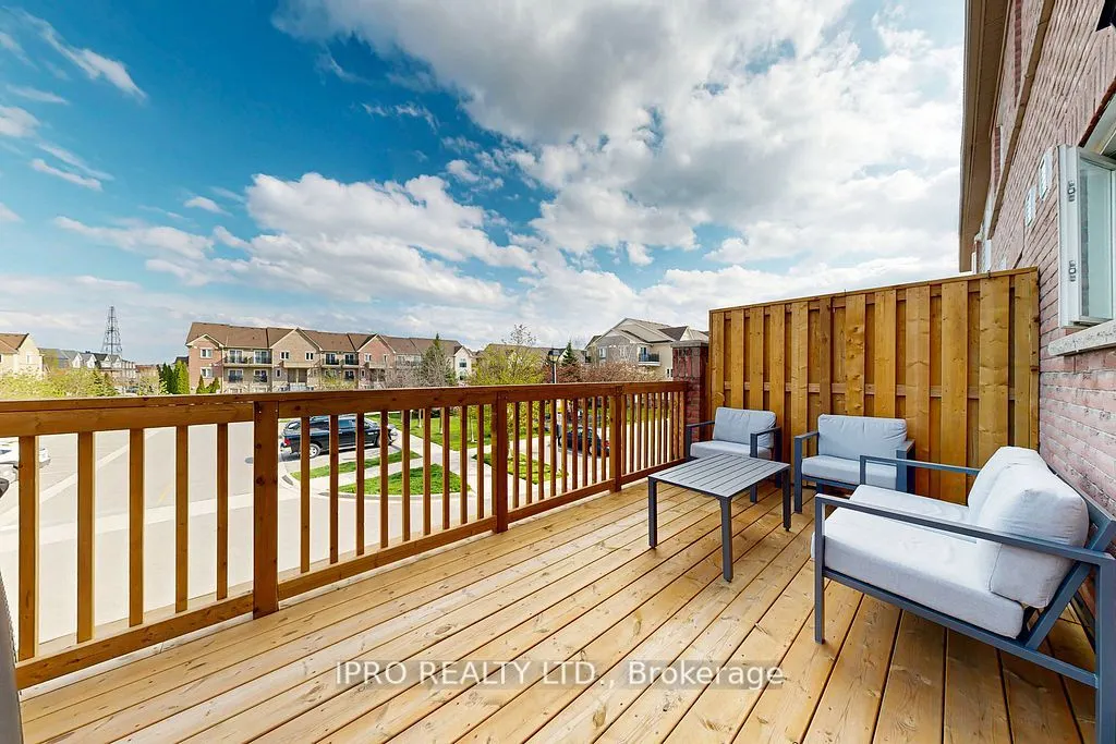 3088 Eglinton Avenue W, #85