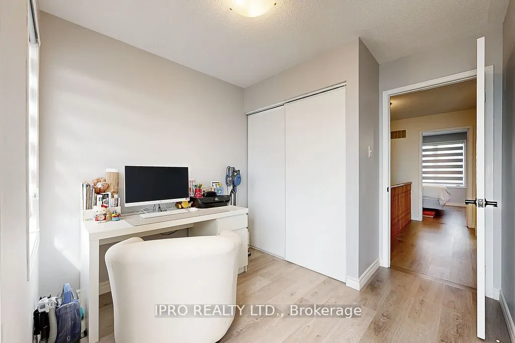 3088 Eglinton Avenue W, #85