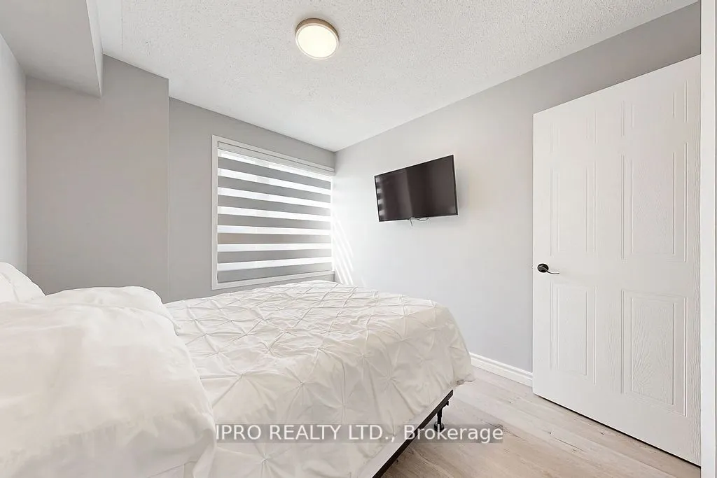 3088 Eglinton Avenue W, #85
