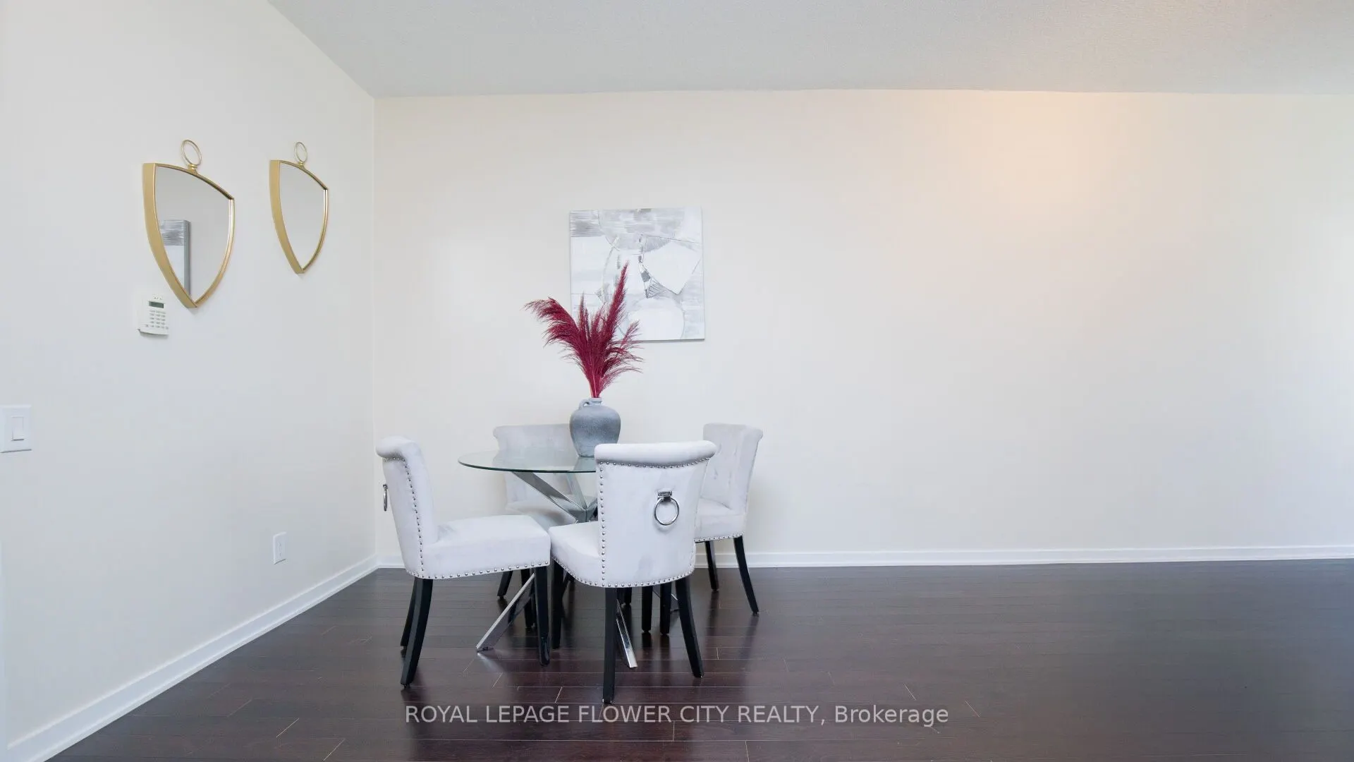 105 The Queensway Avenue, #415