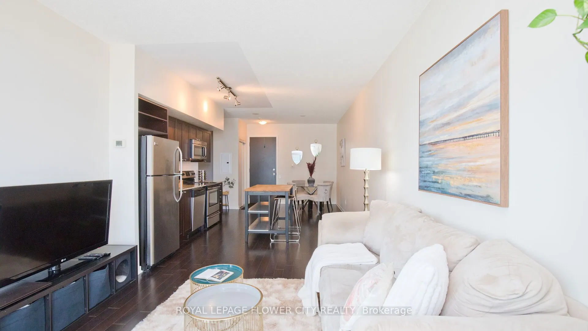 105 The Queensway Avenue, #415