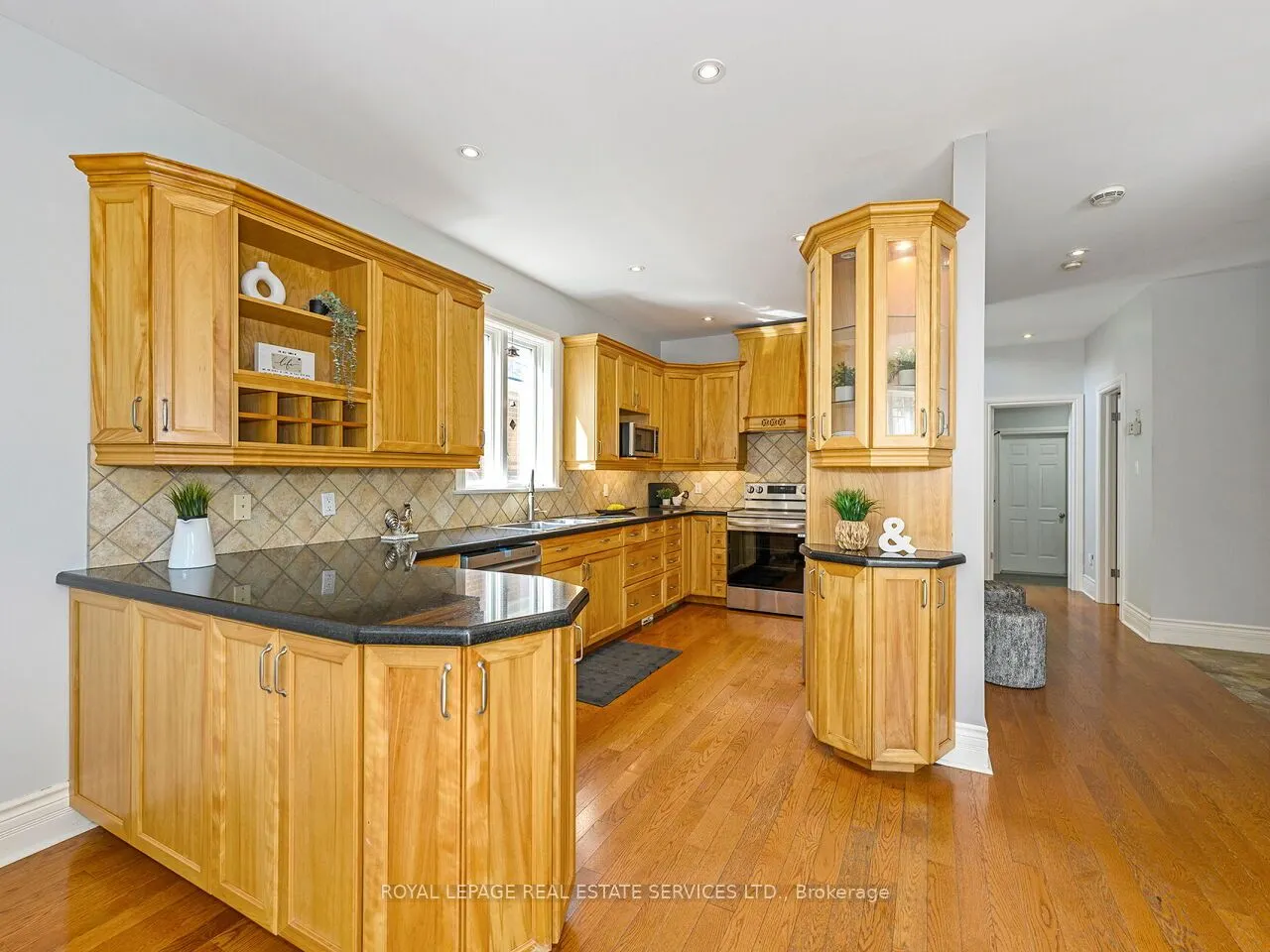37 Maydolph Road