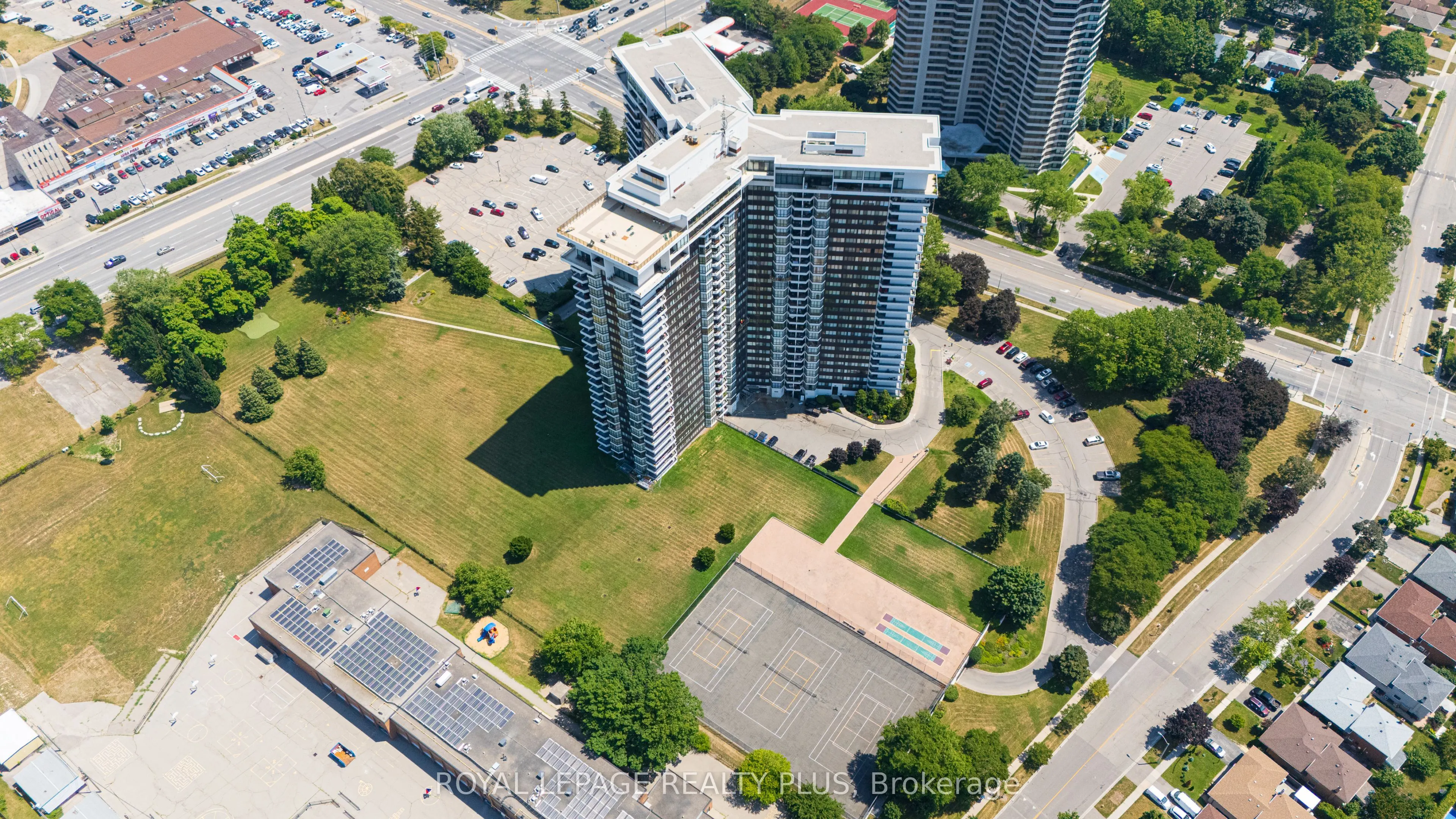 1333 Bloor Street, #708