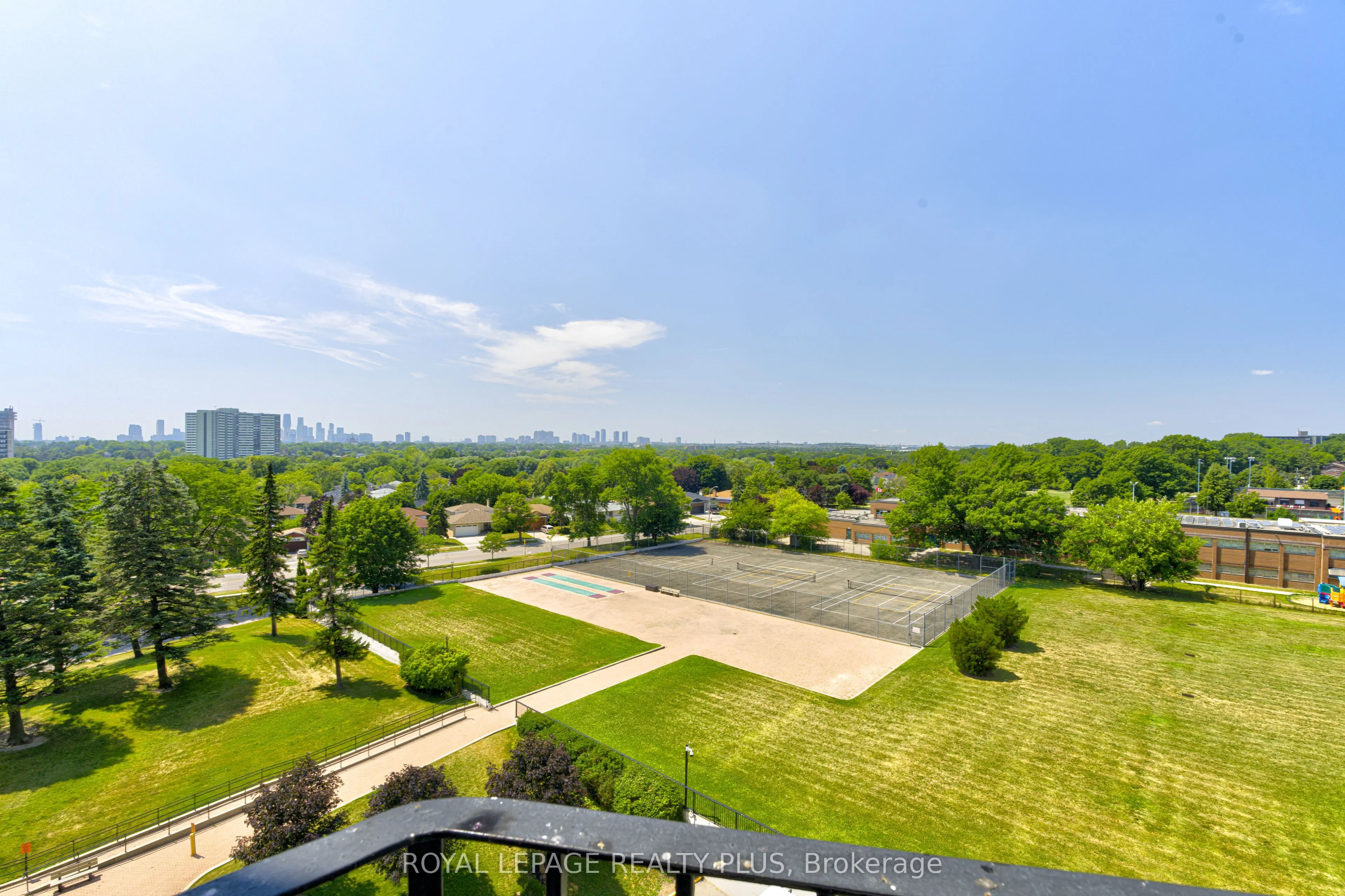 1333 Bloor Street, #708