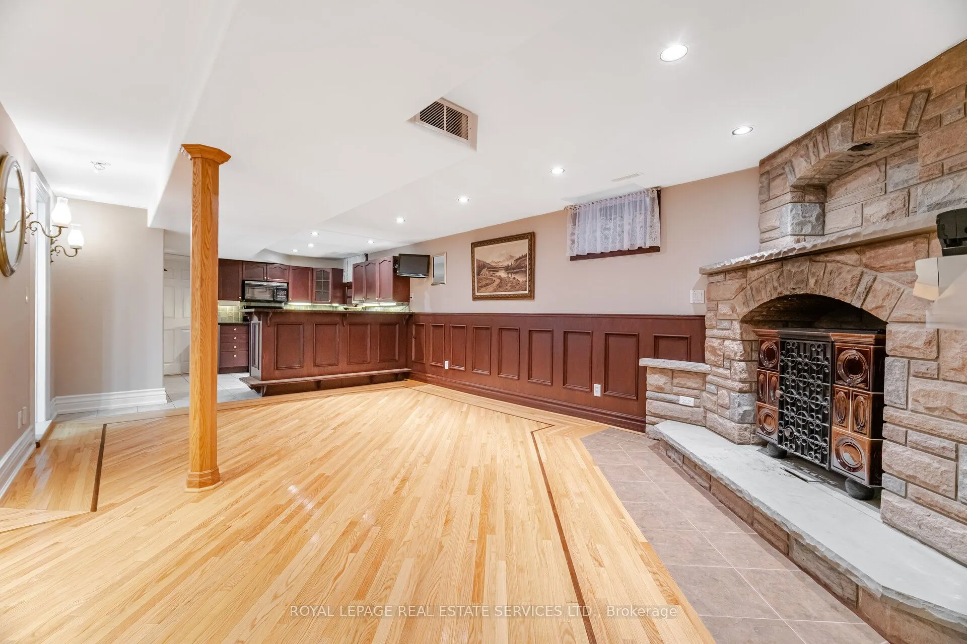 217 Cossack Court
