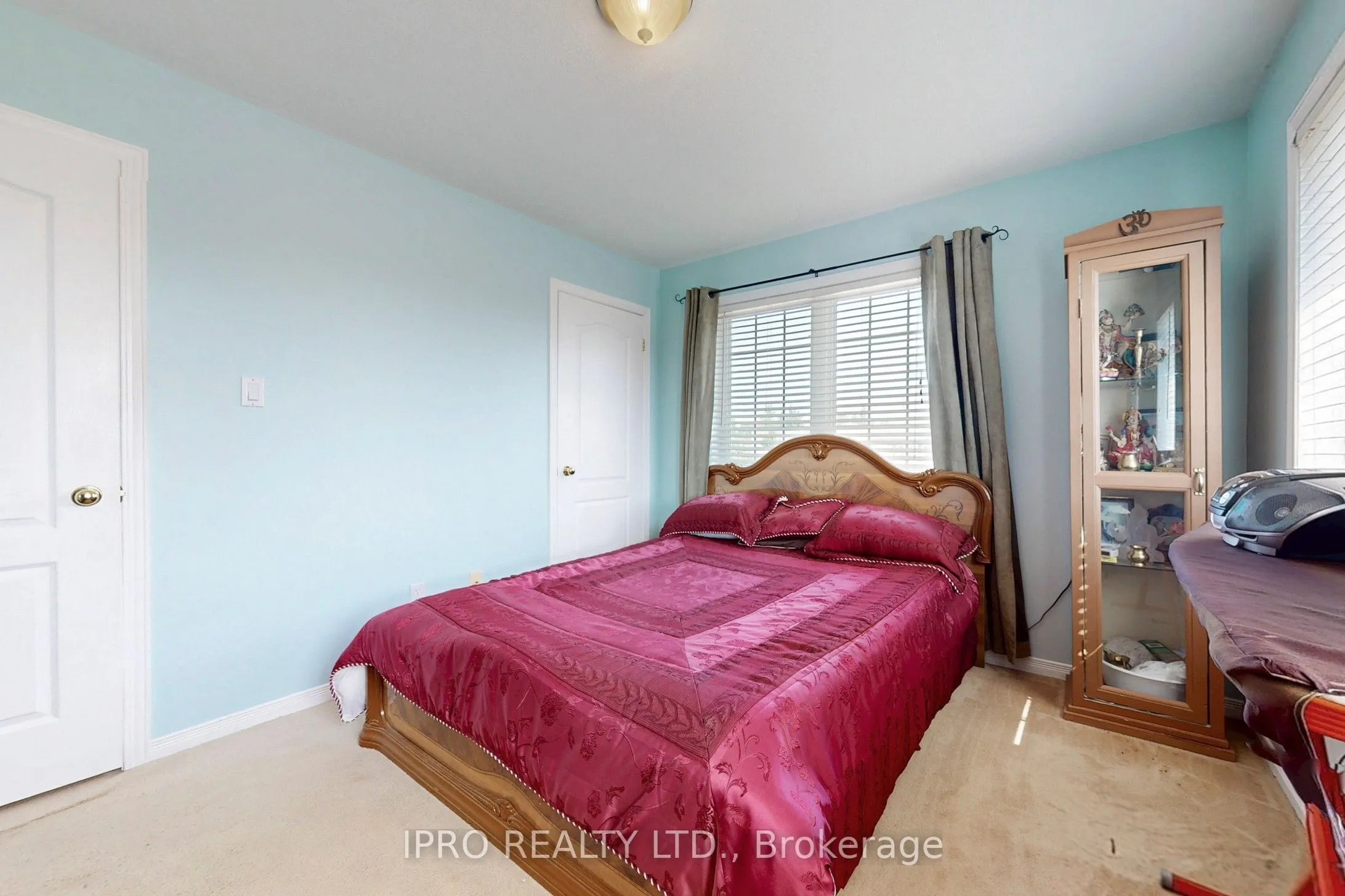 49 Oak Ridge Drive