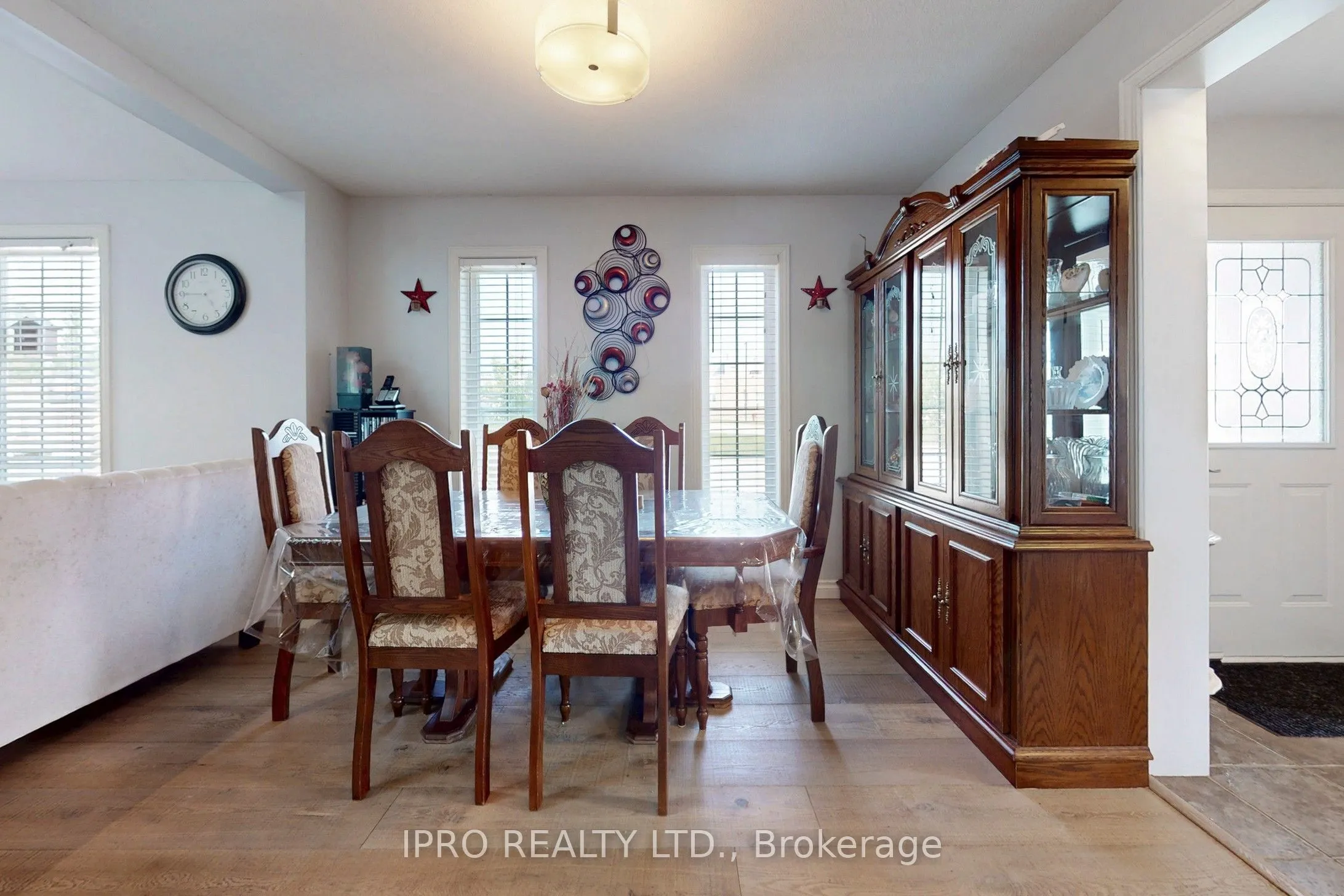 49 Oak Ridge Drive