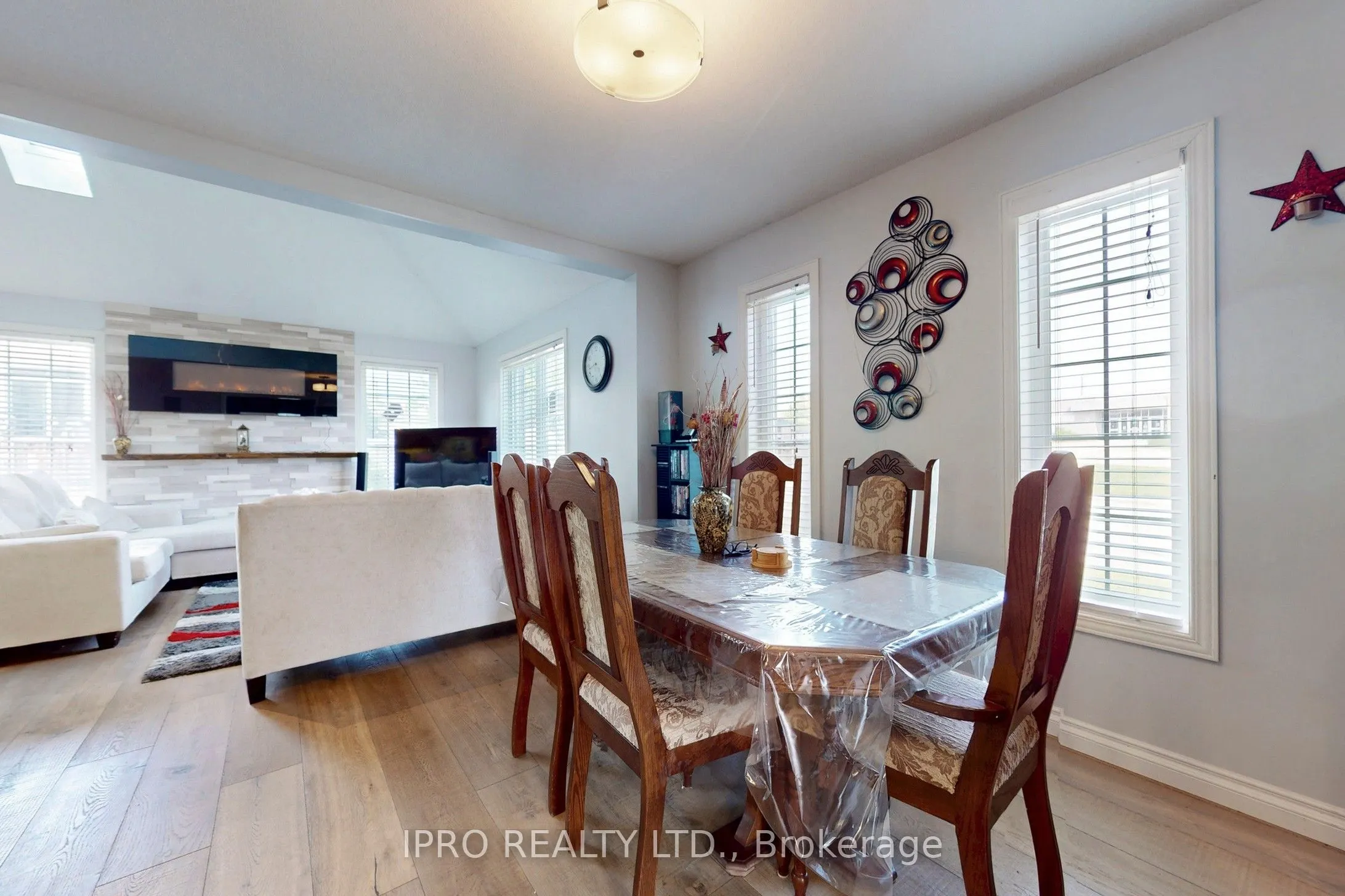49 Oak Ridge Drive