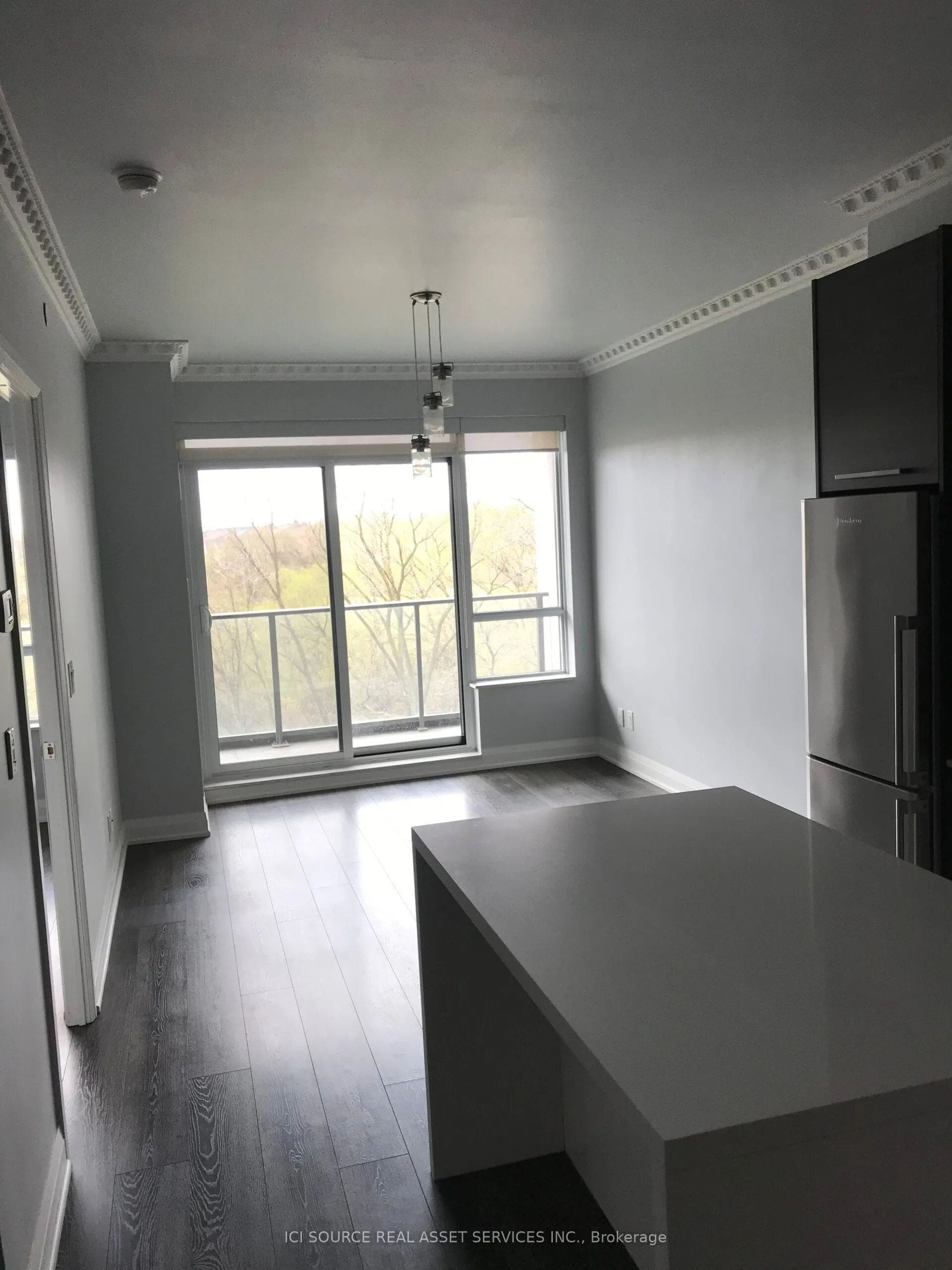 36 Park Lawn Road, #304