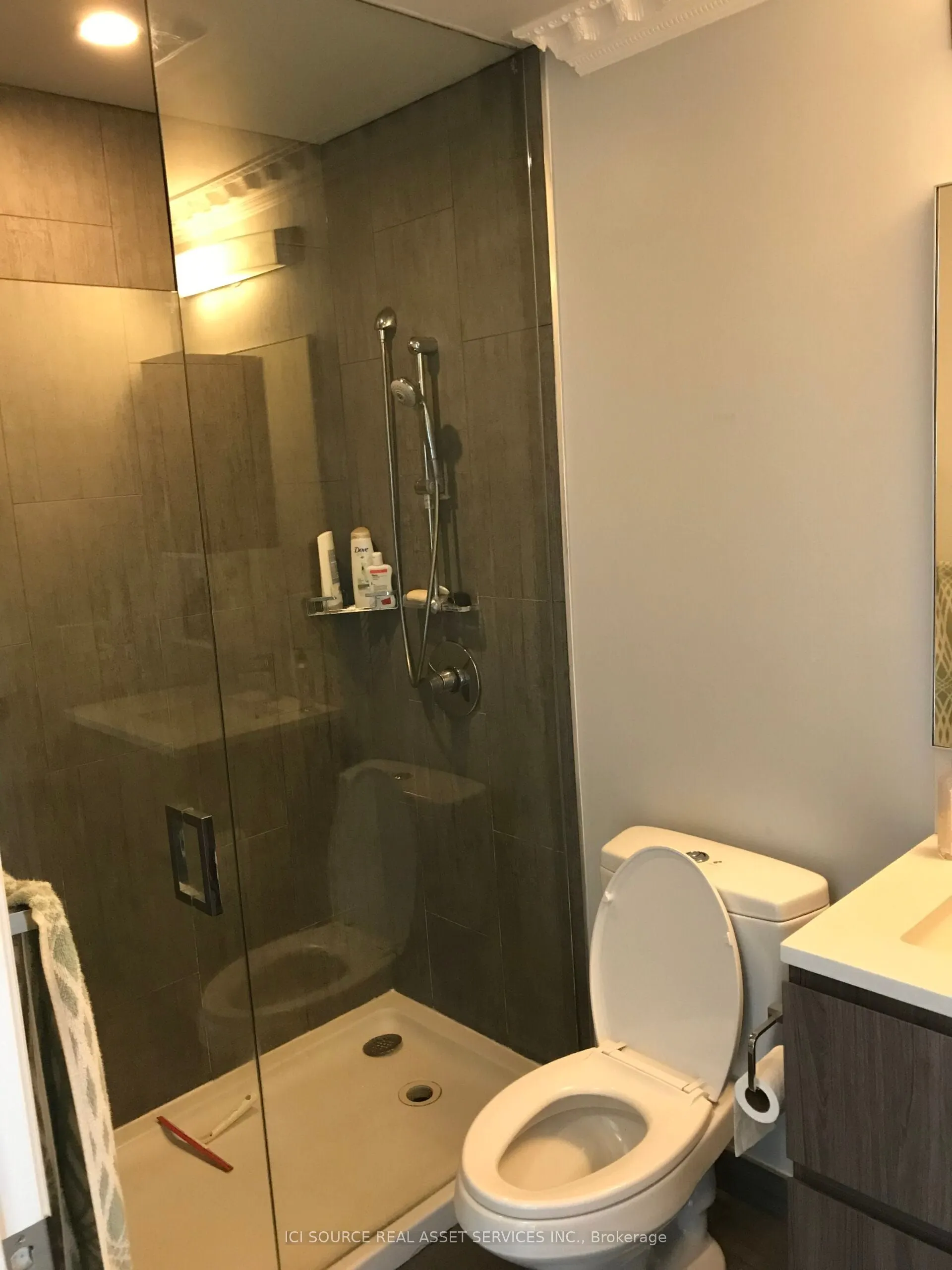 36 Park Lawn Road, #304