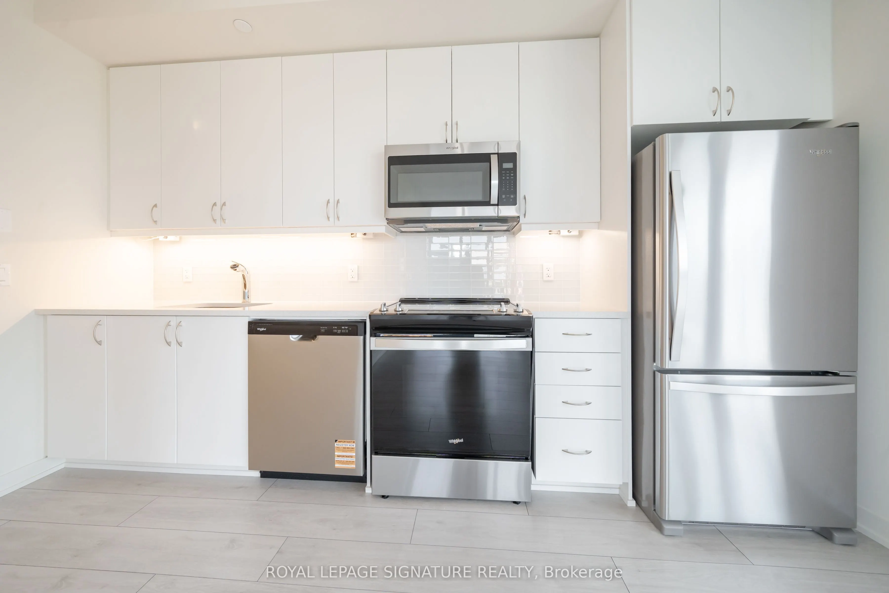 38 Annie Craig Drive, #908