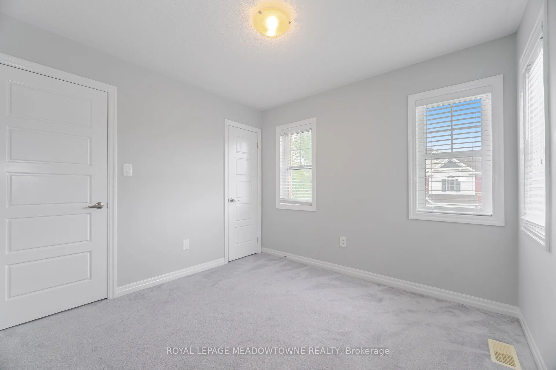 2 Lothbury Drive