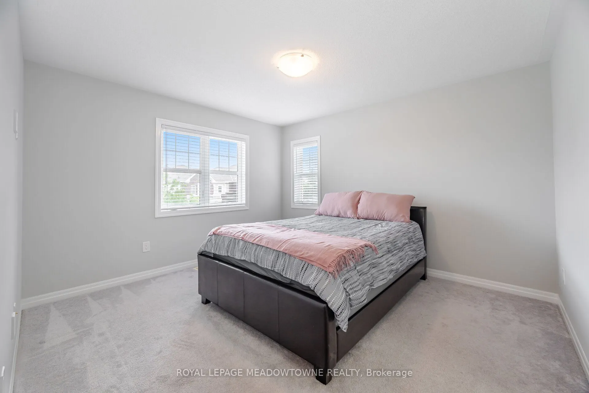 2 Lothbury Drive