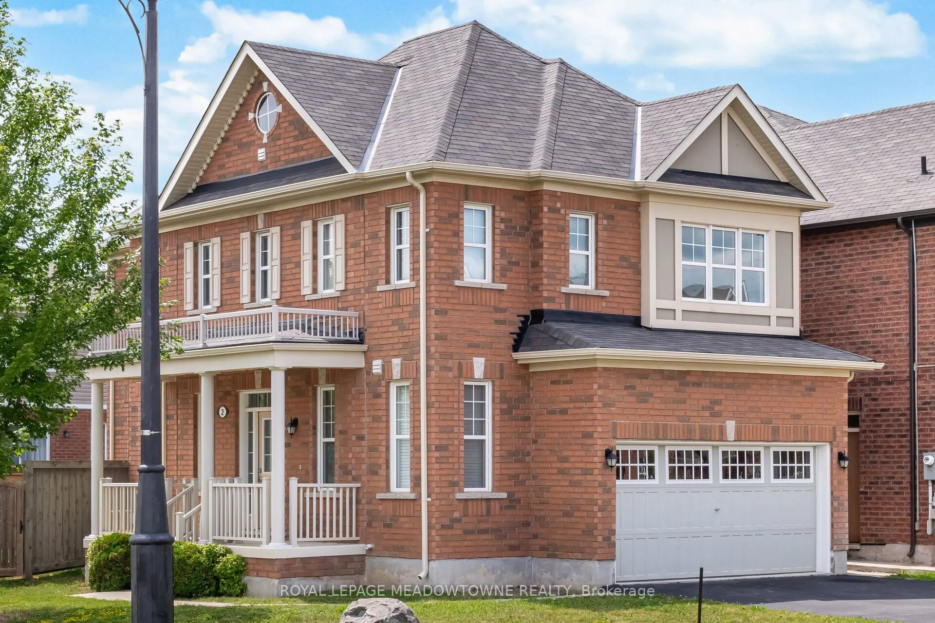 2 Lothbury Drive