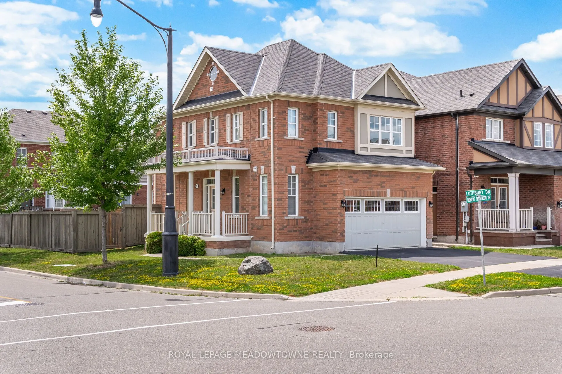 2 Lothbury Drive