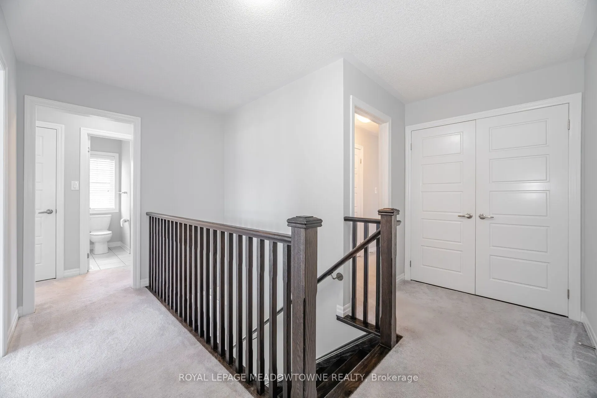 2 Lothbury Drive