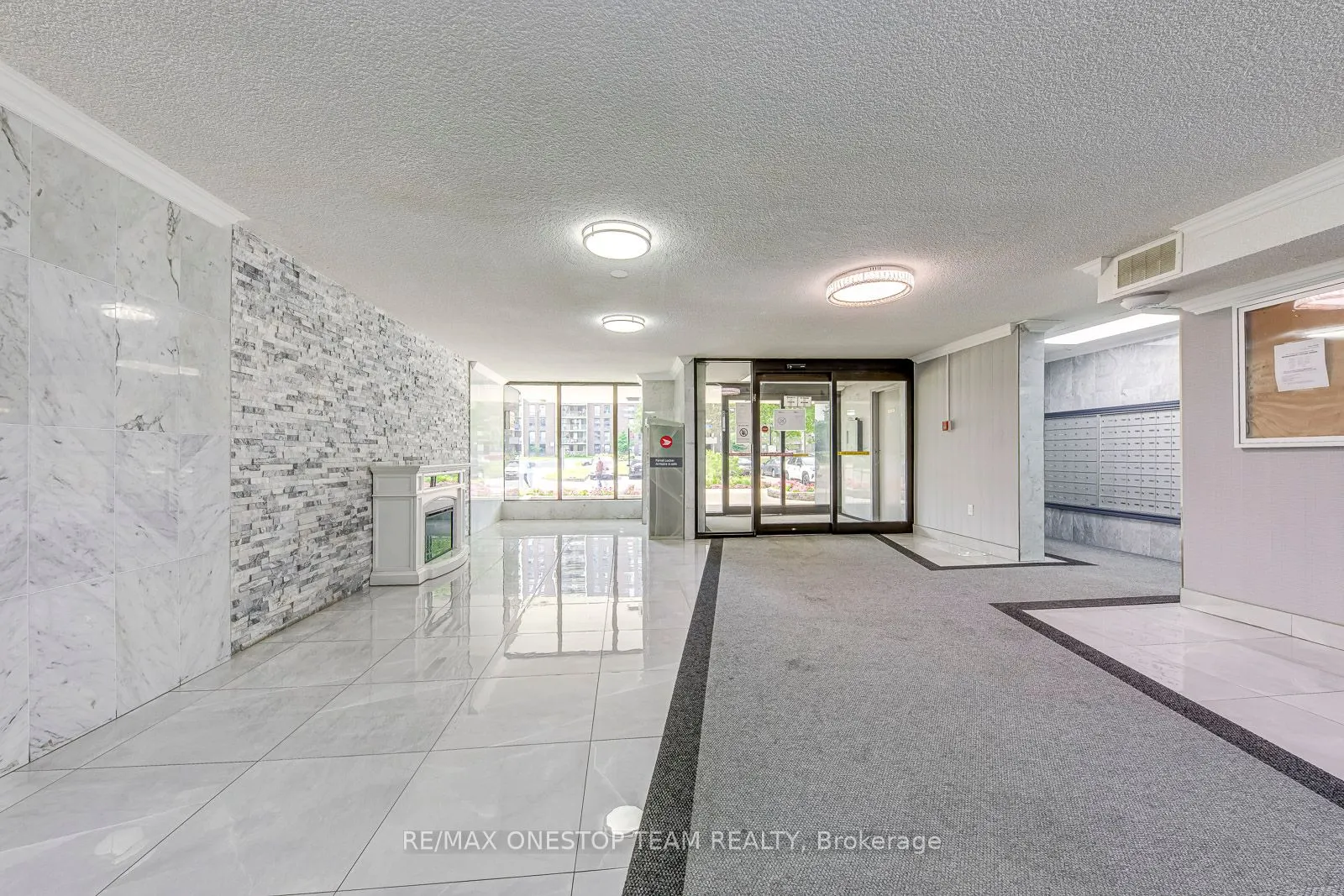 4 Kings Cross Road, #402
