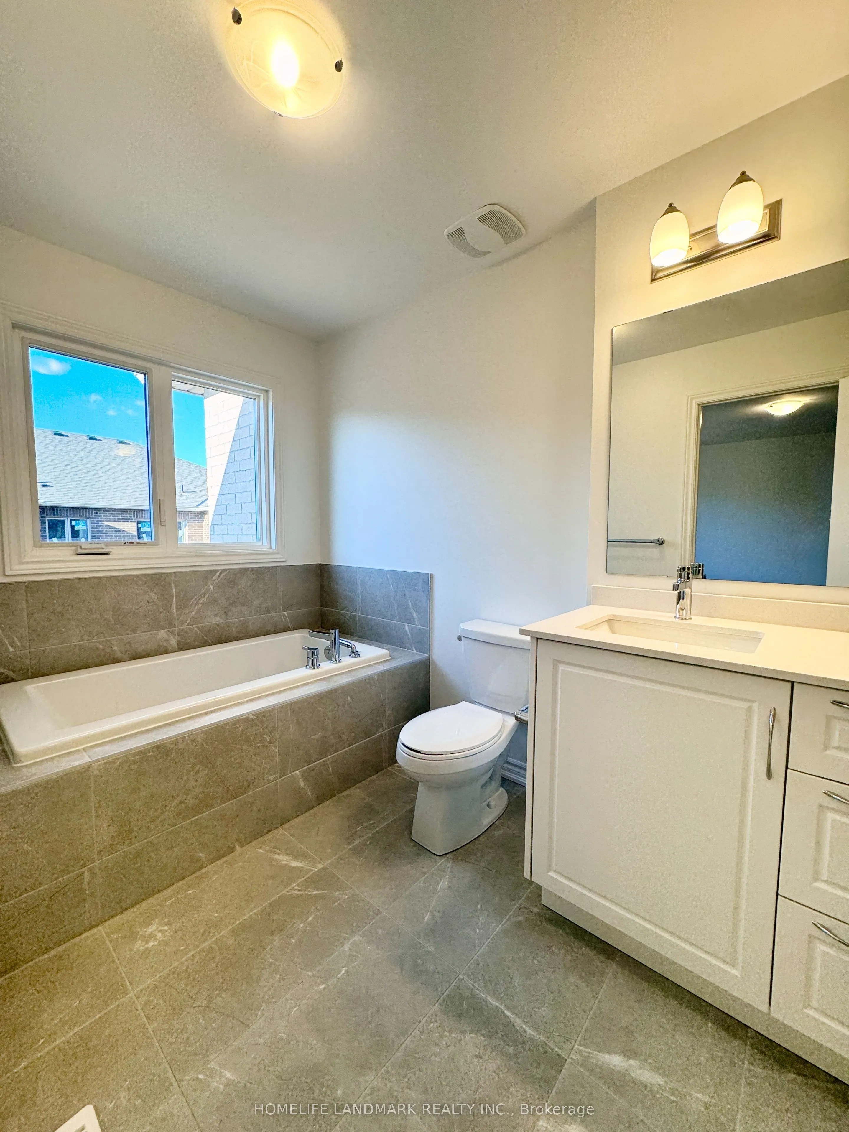 3087 Harvard Gardens