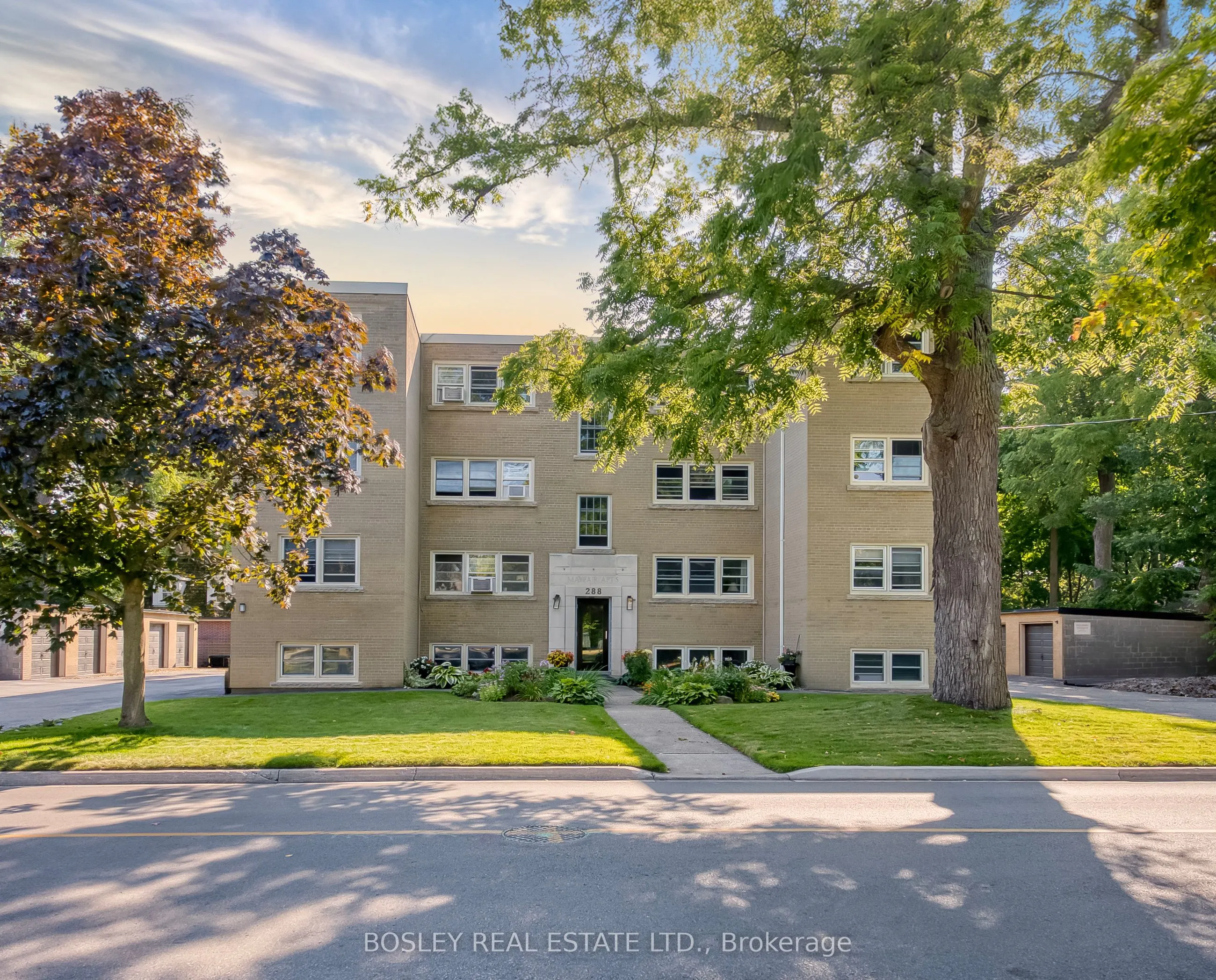288 Reynolds Street, #16