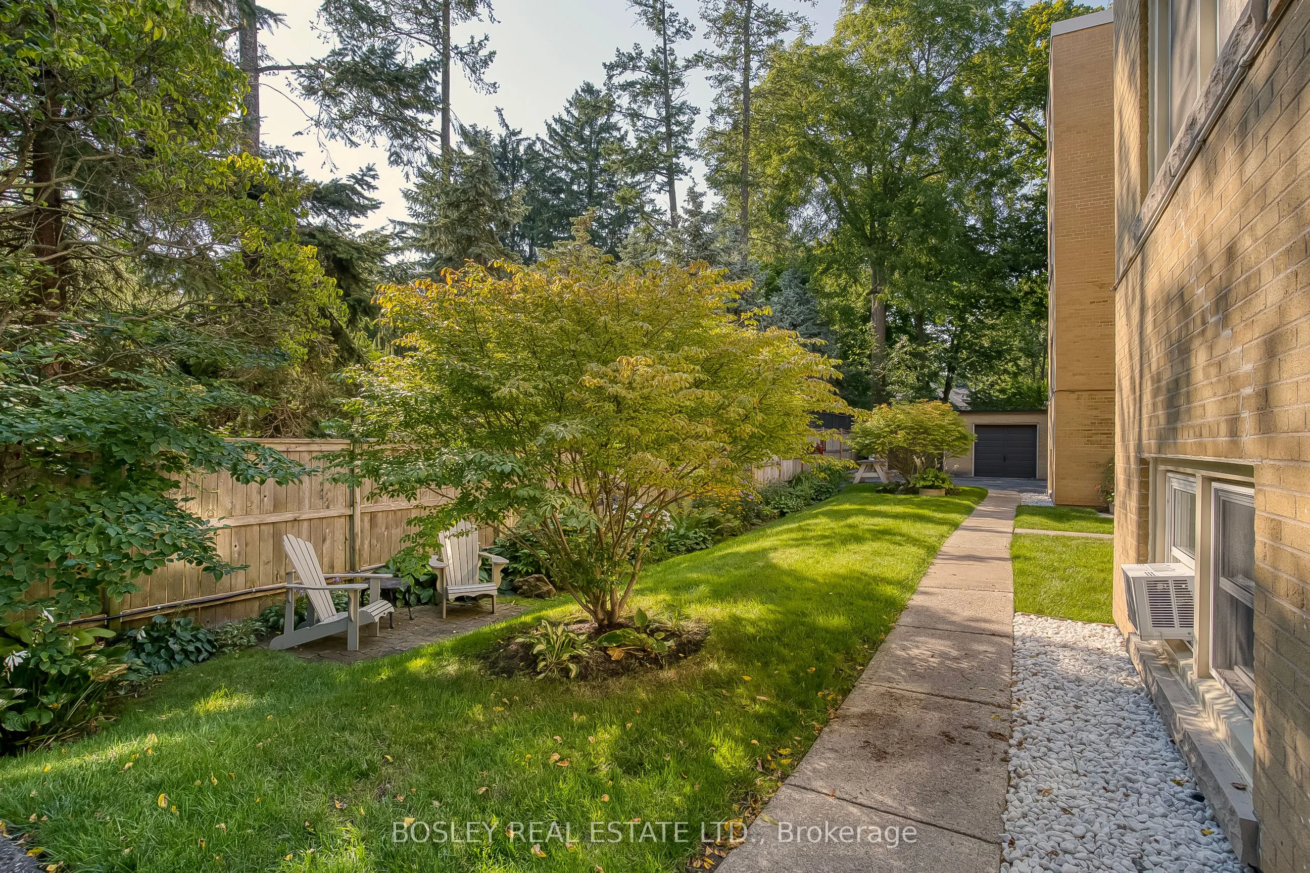 288 Reynolds Street, #16