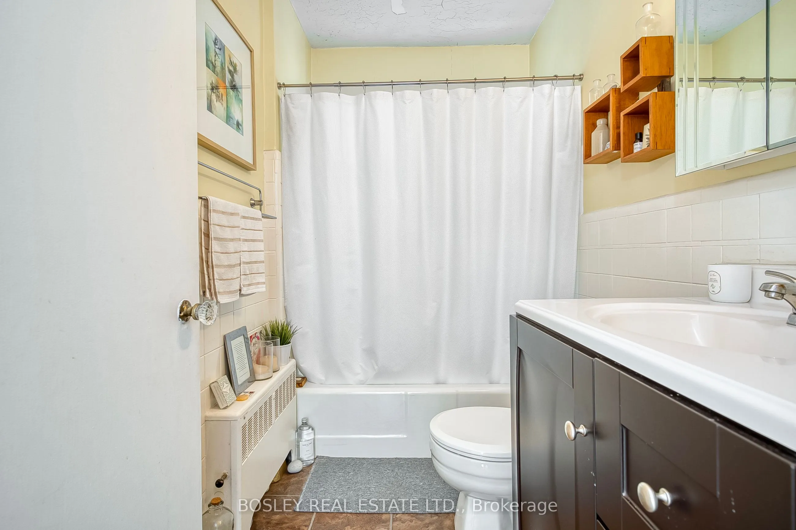 288 Reynolds Street, #16