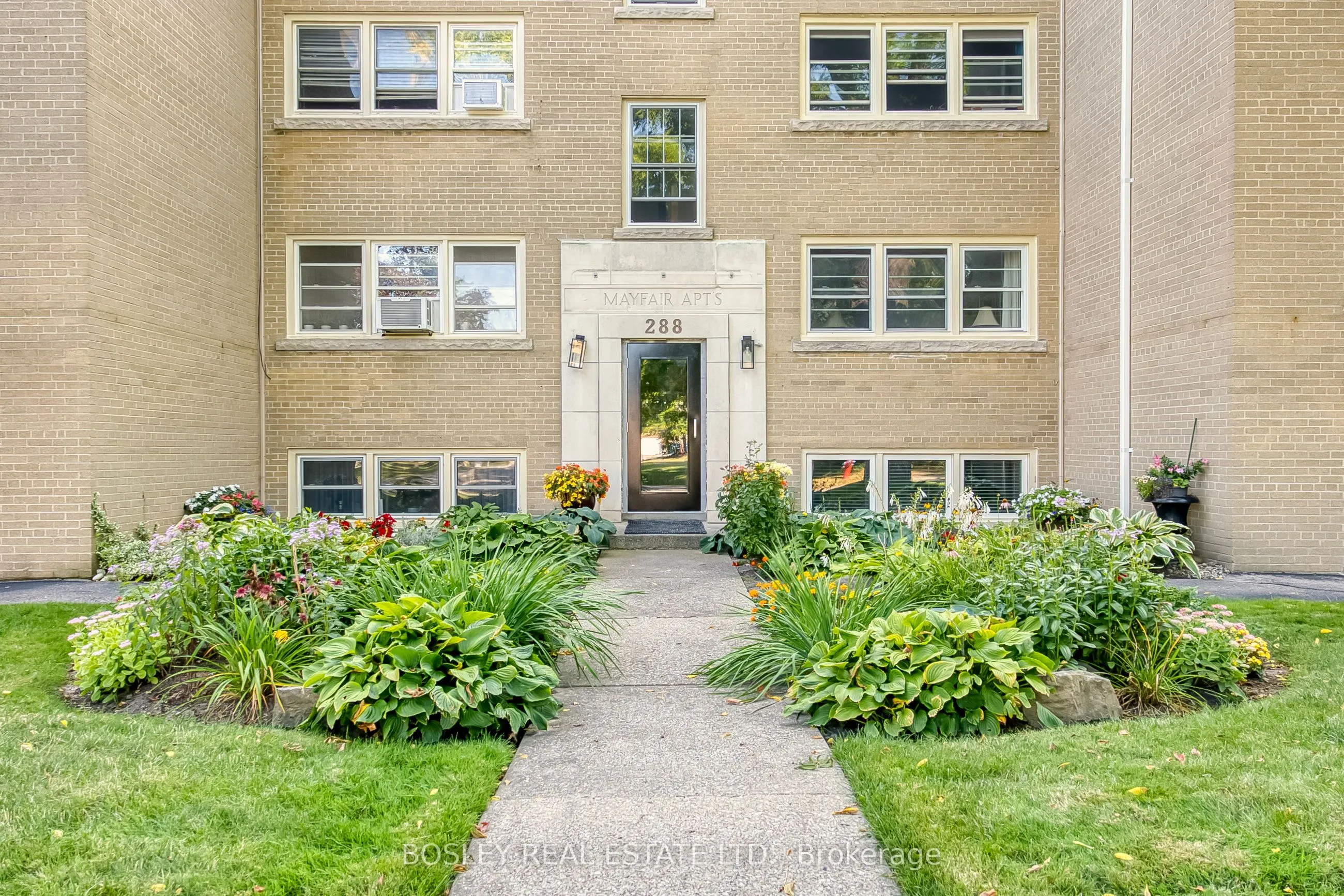 288 Reynolds Street, #16
