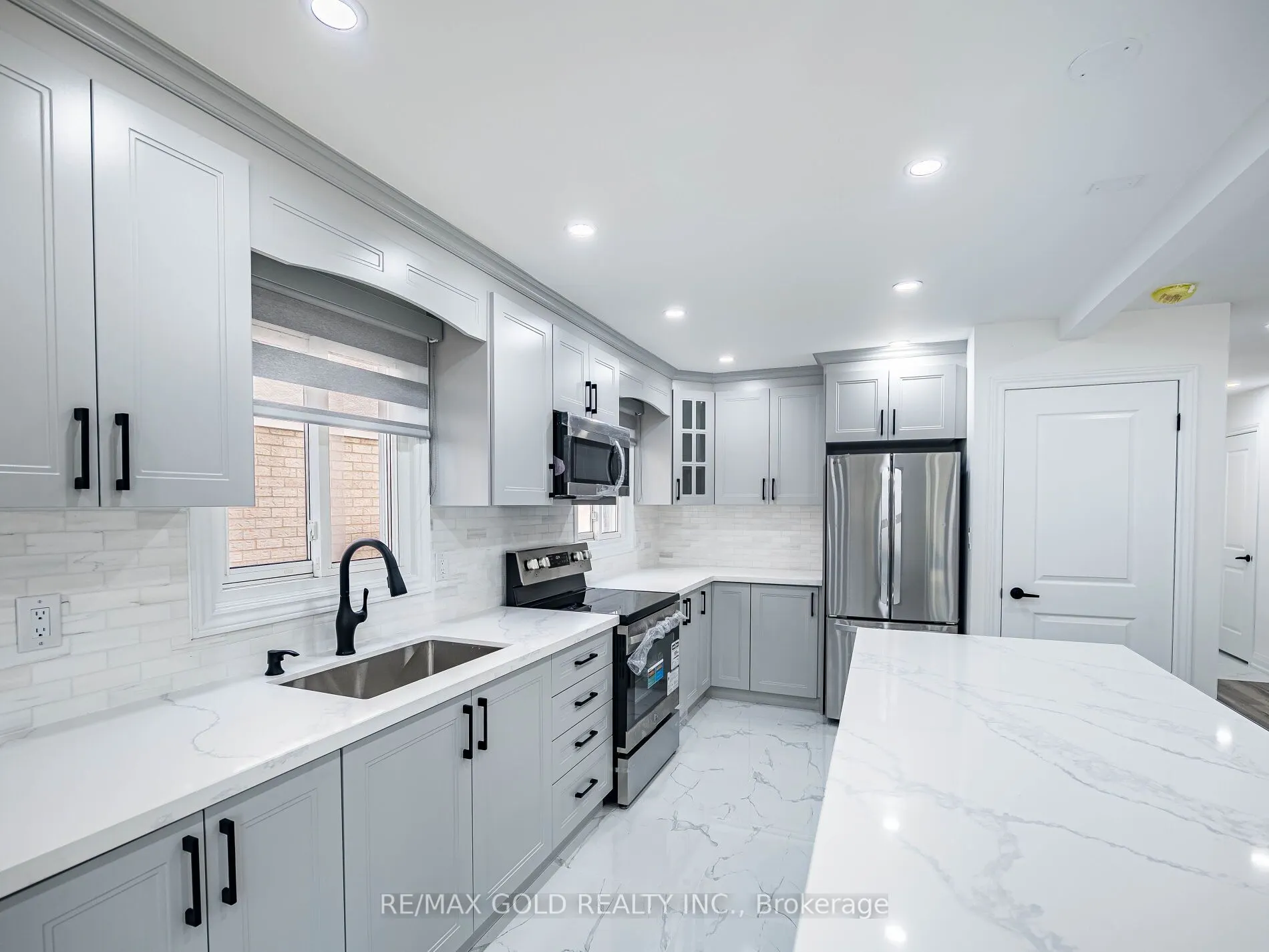 57 Mercedes Drive