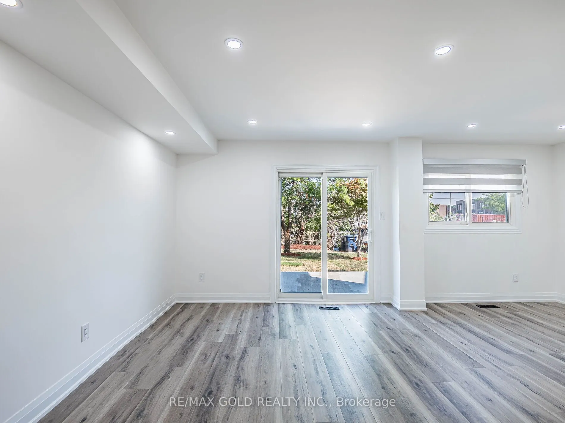 57 Mercedes Drive