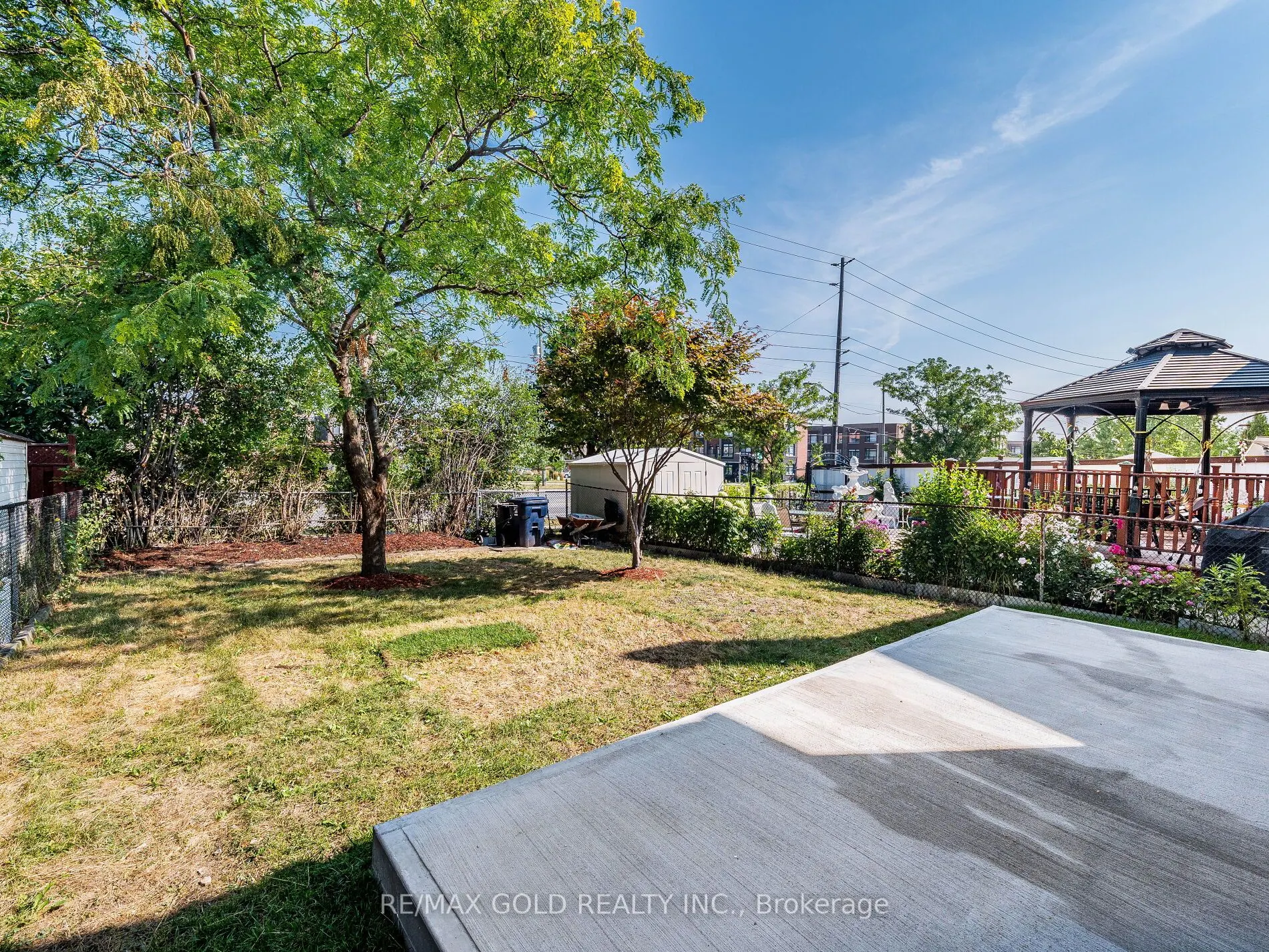 57 Mercedes Drive