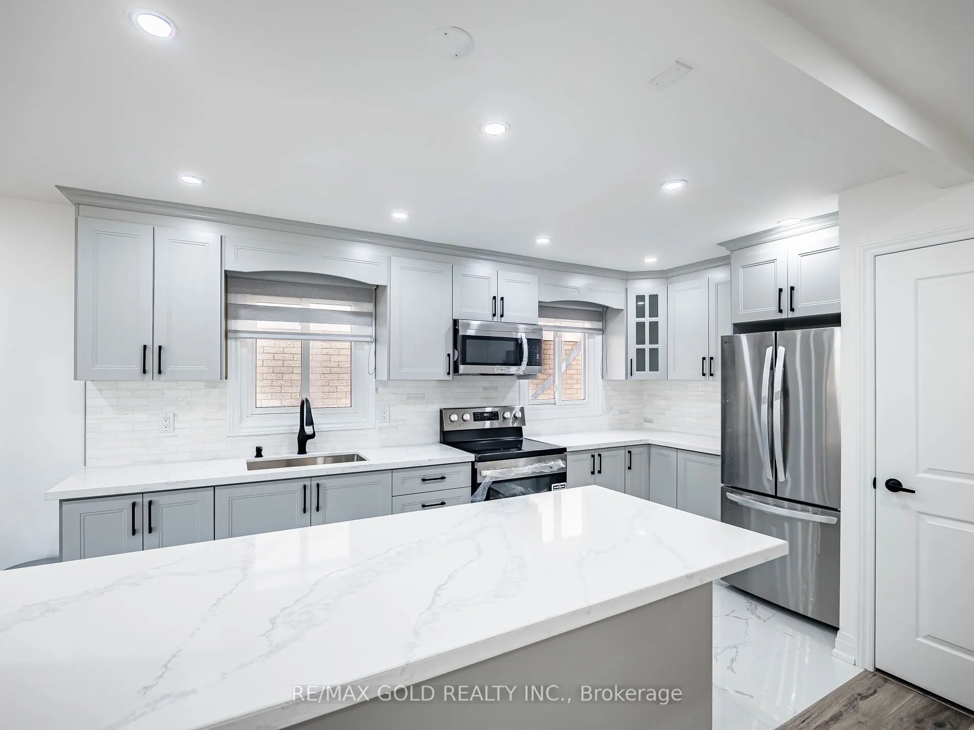 57 Mercedes Drive