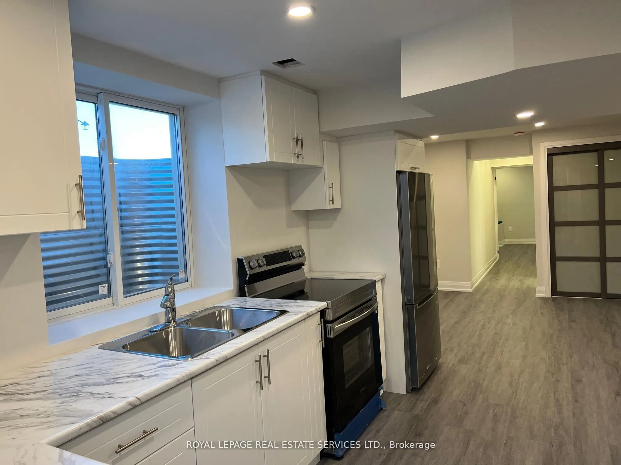 506 Kennedy Circle W