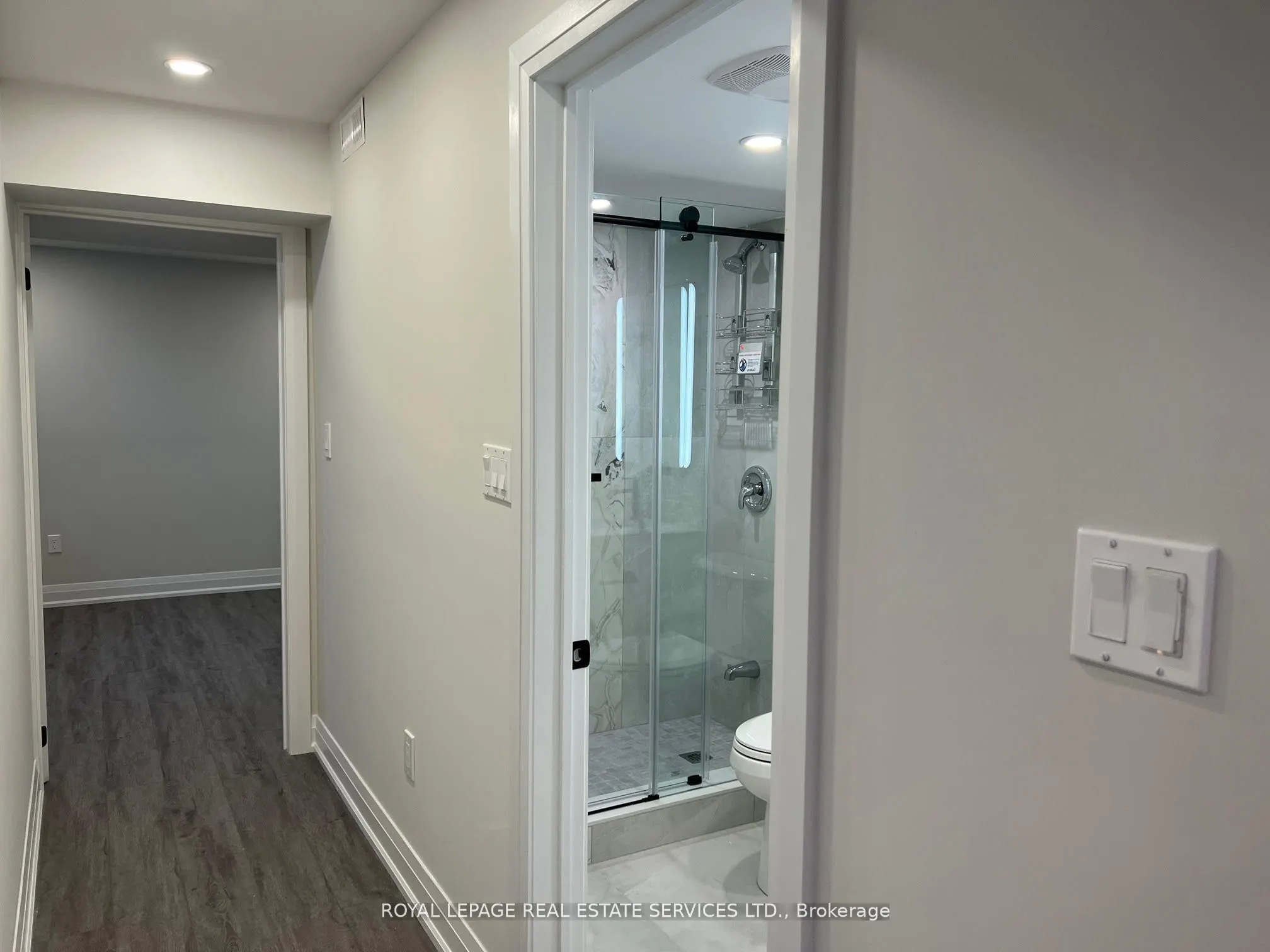 506 Kennedy Circle W