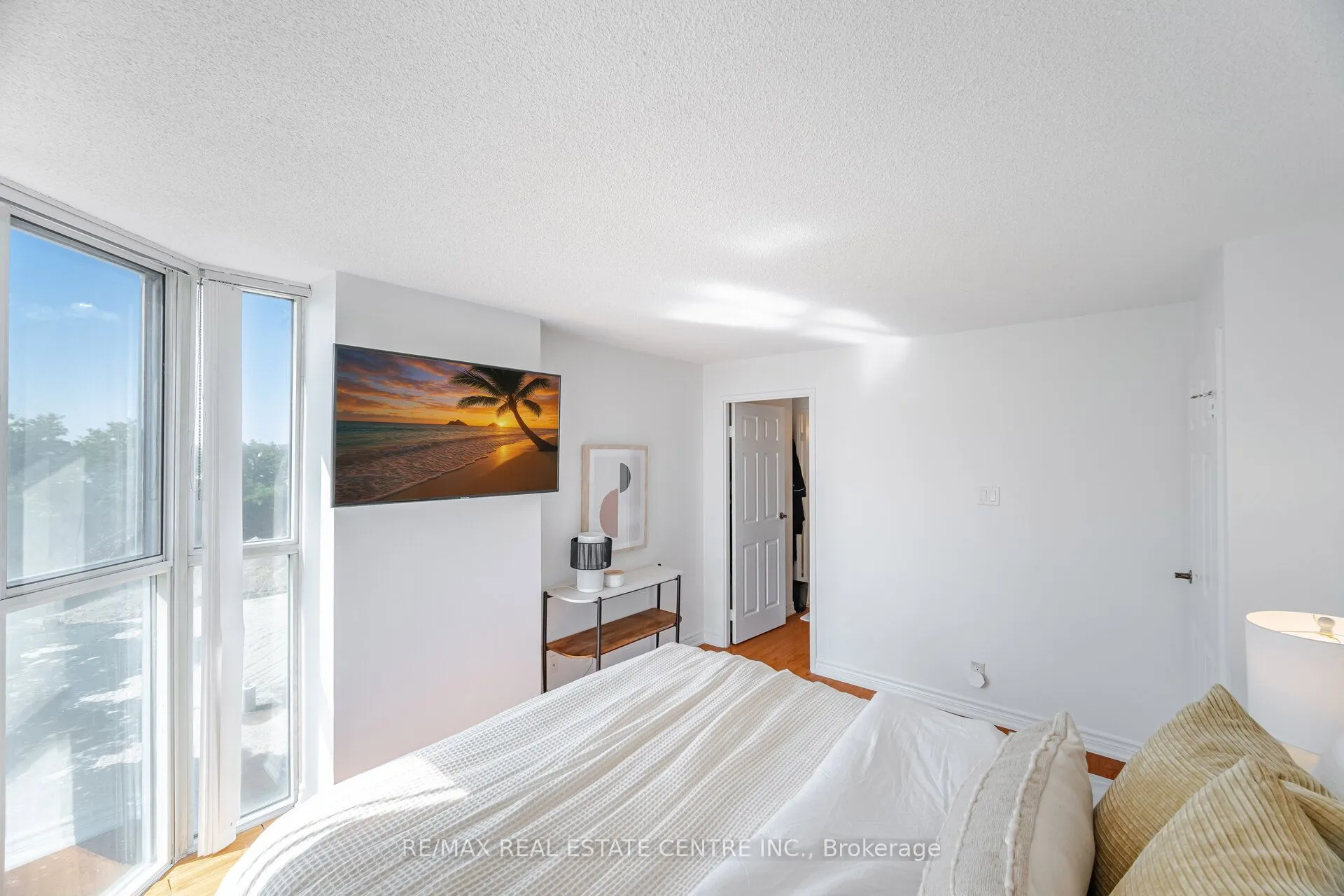 25 Trailwood Drive, #402