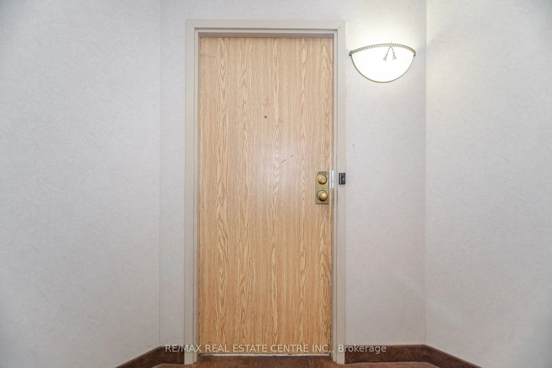 25 Trailwood Drive, #402