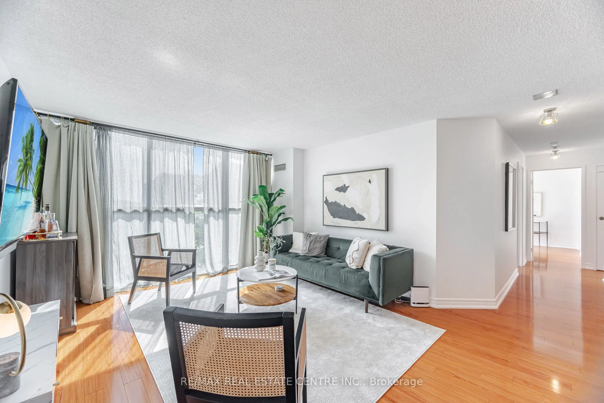 25 Trailwood Drive, #402