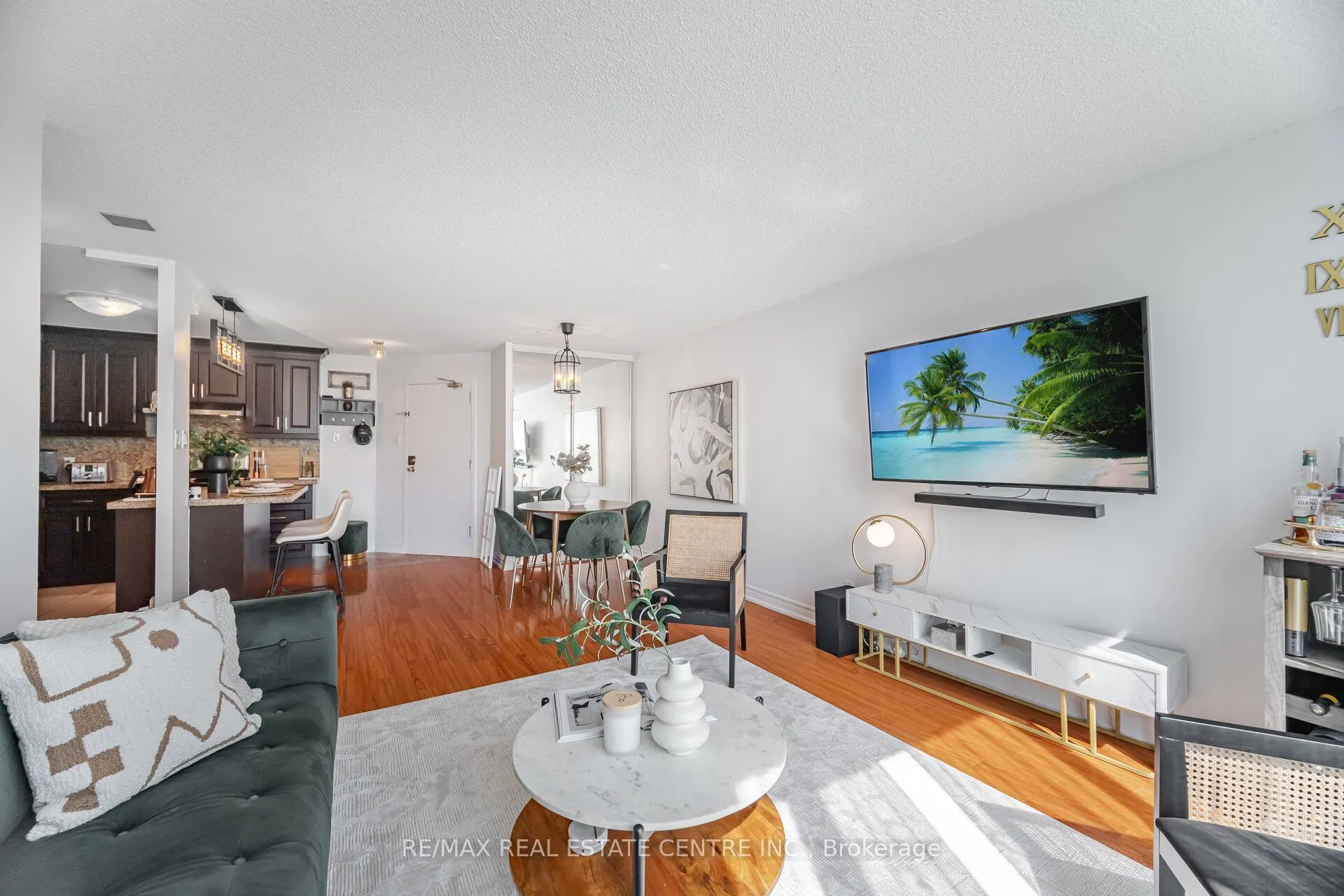 25 Trailwood Drive, #402