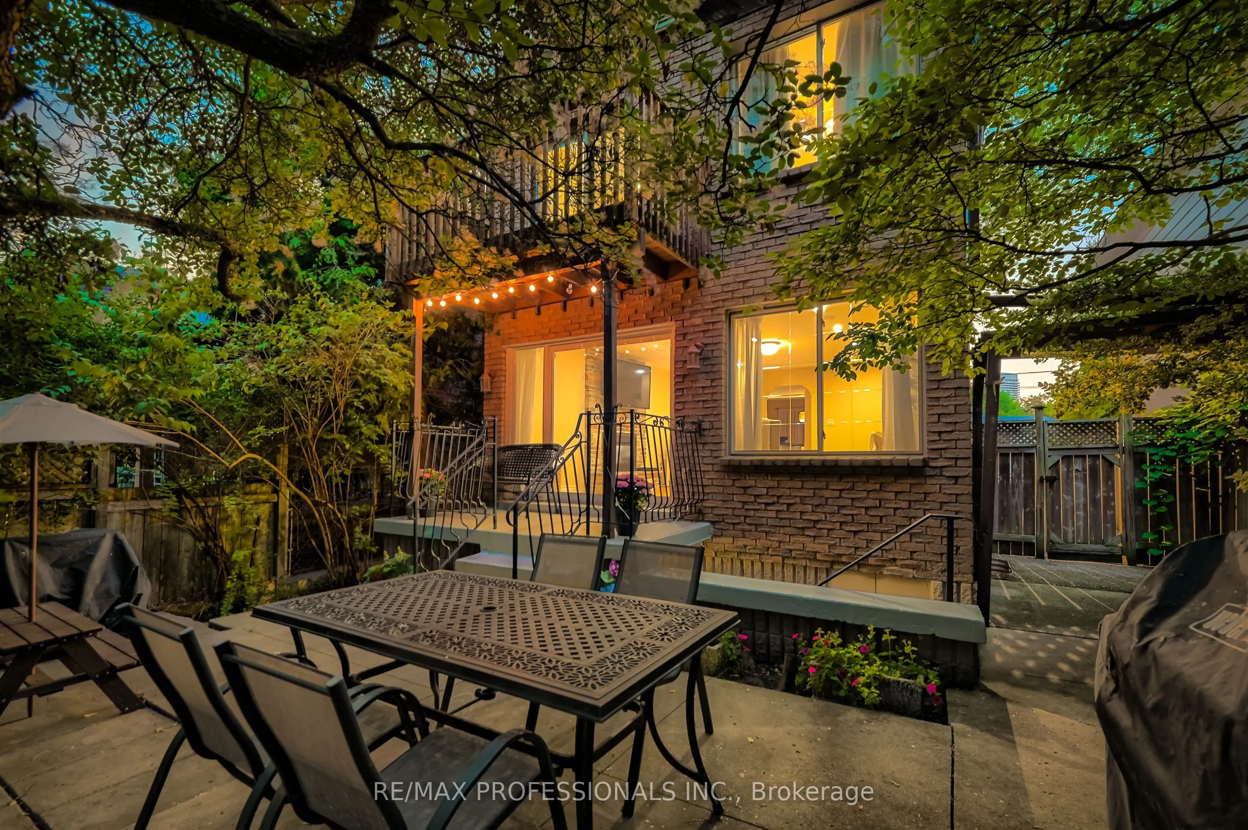 53 Tilden Crescent