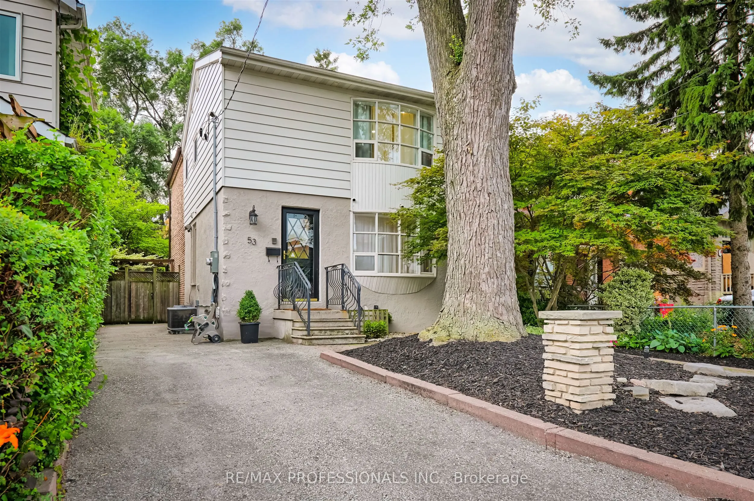 53 Tilden Crescent