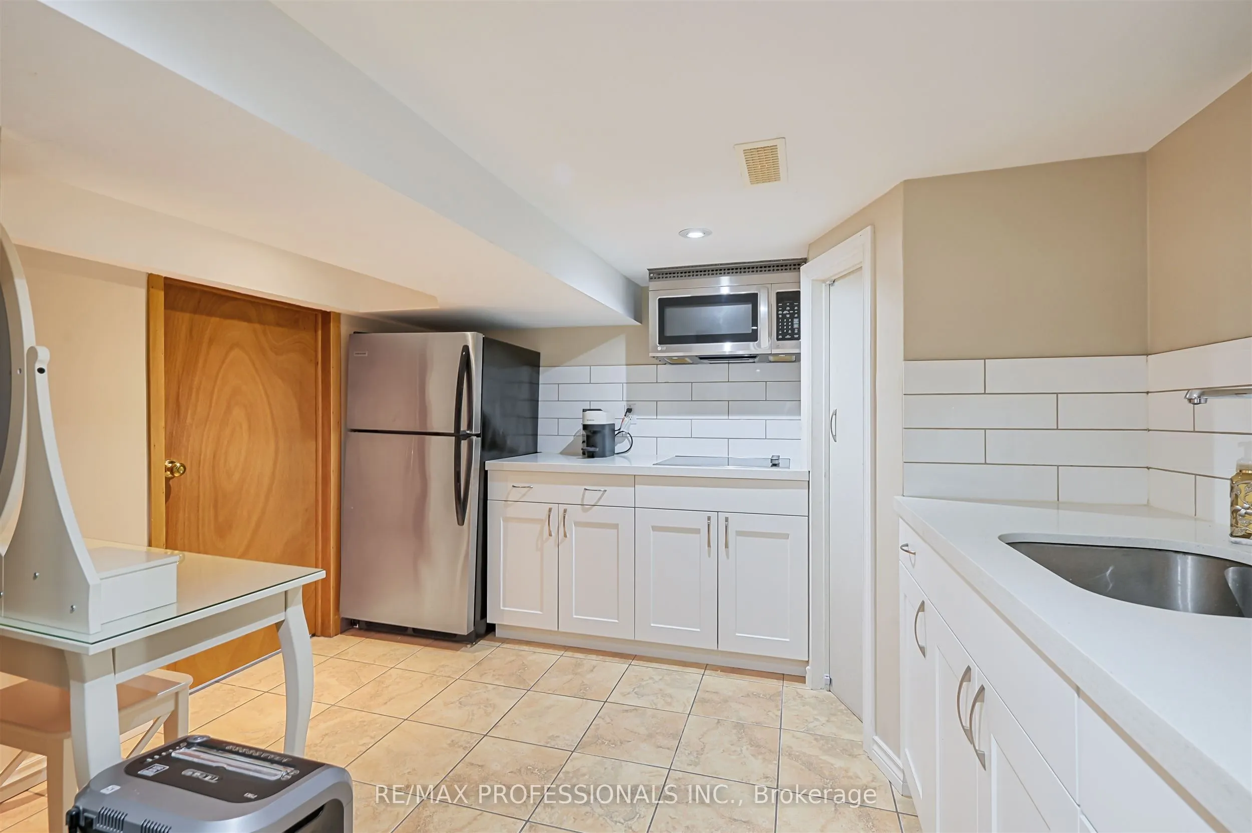 53 Tilden Crescent