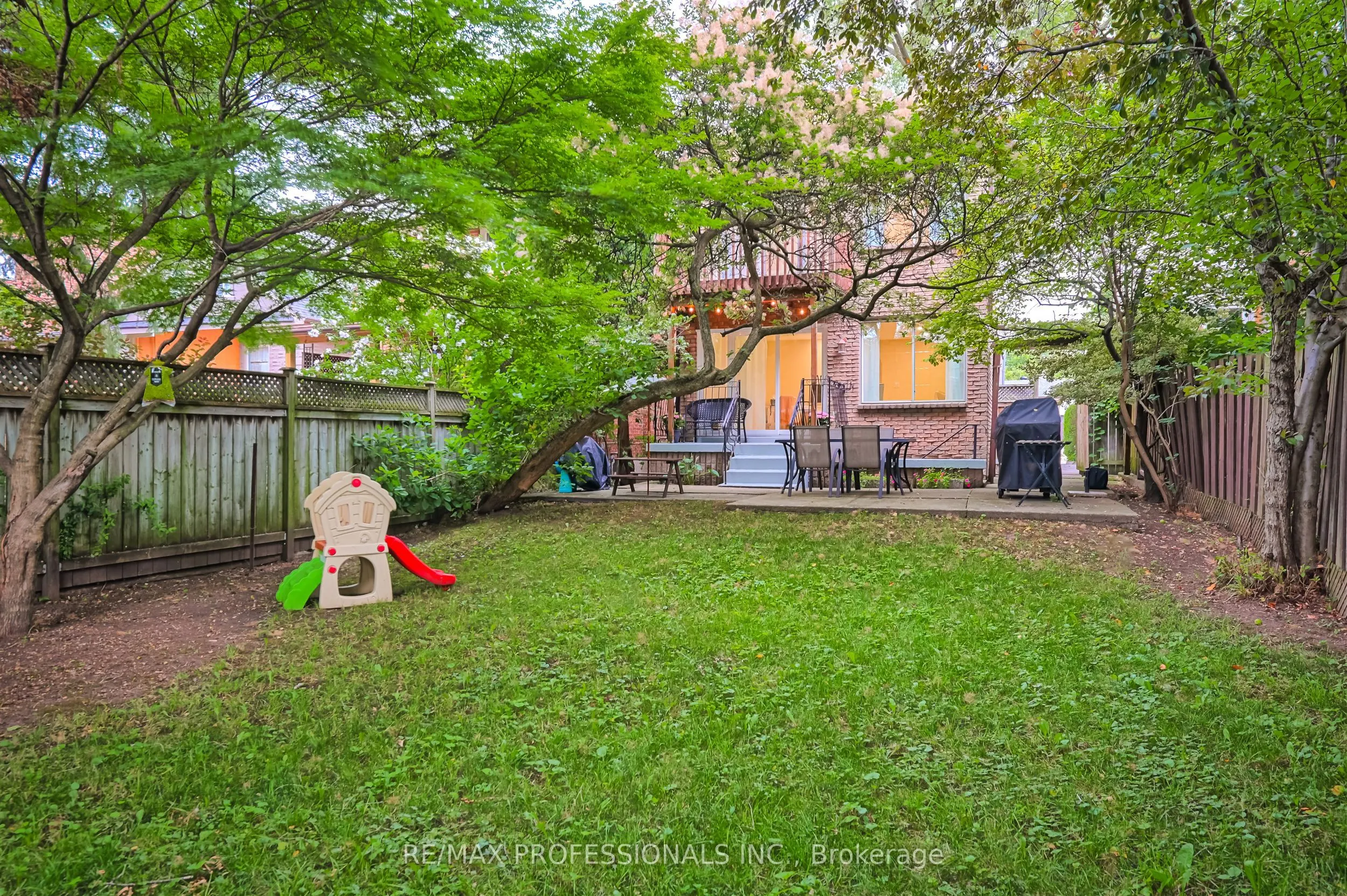 53 Tilden Crescent