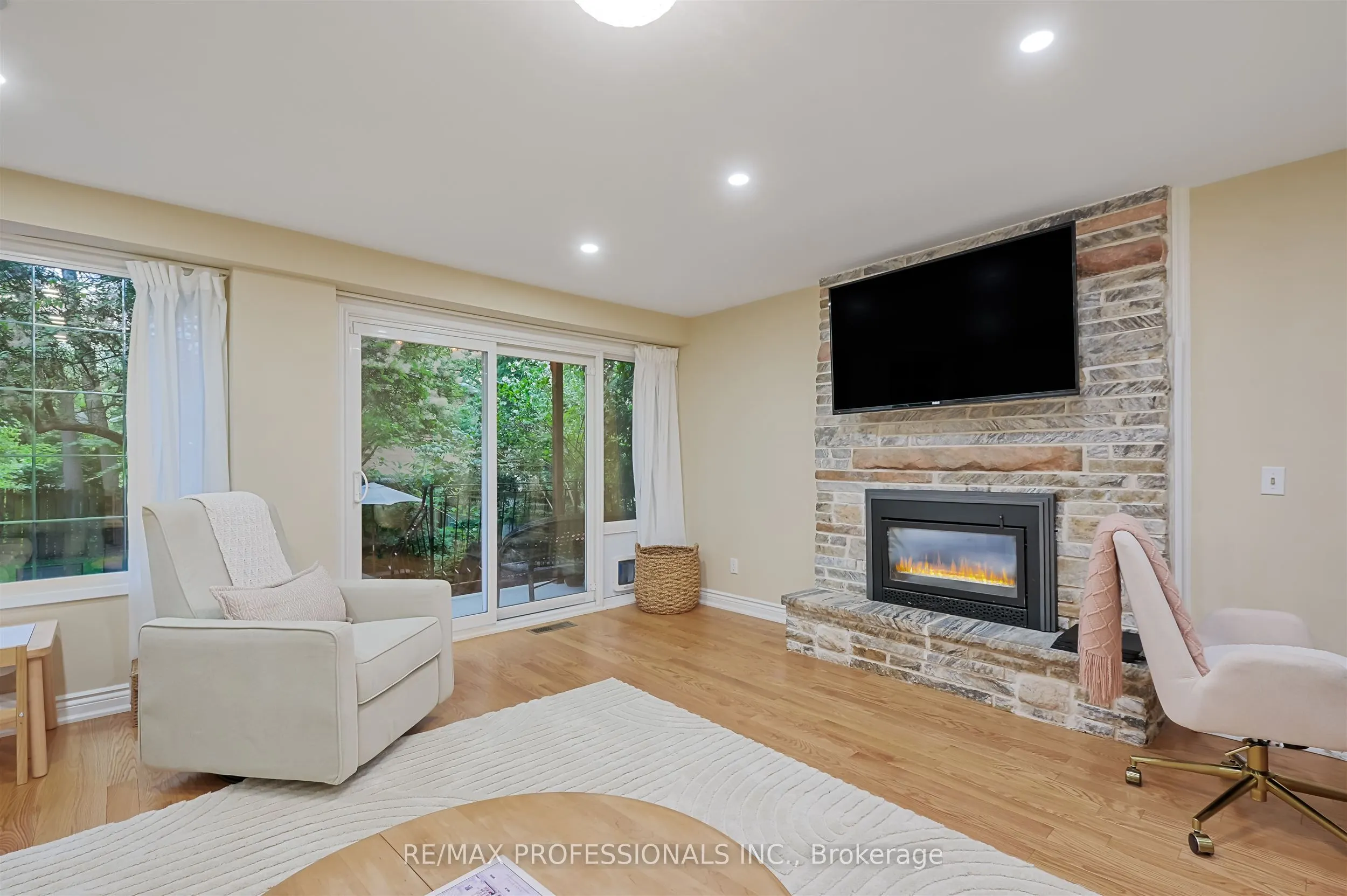 53 Tilden Crescent