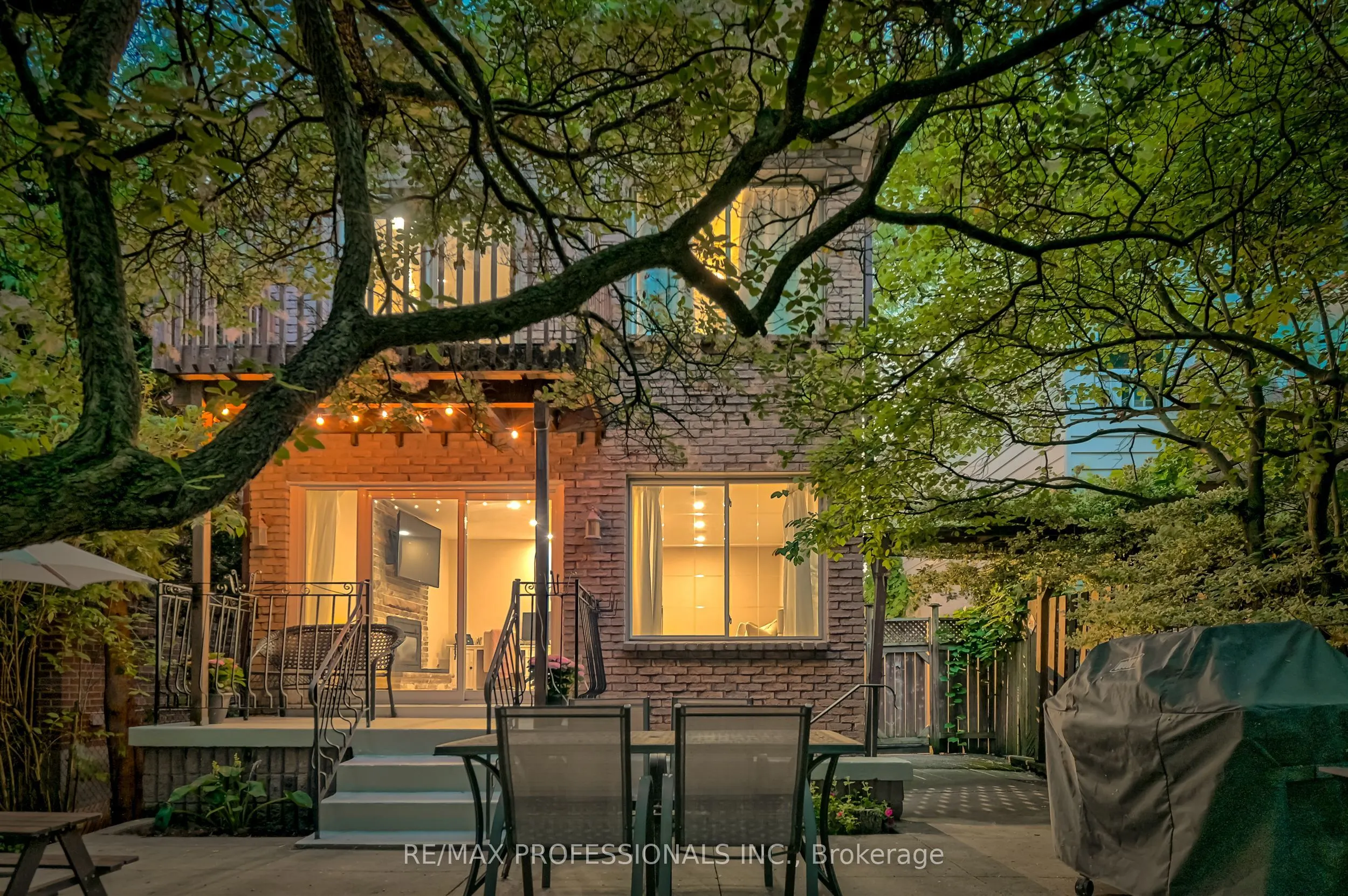 53 Tilden Crescent