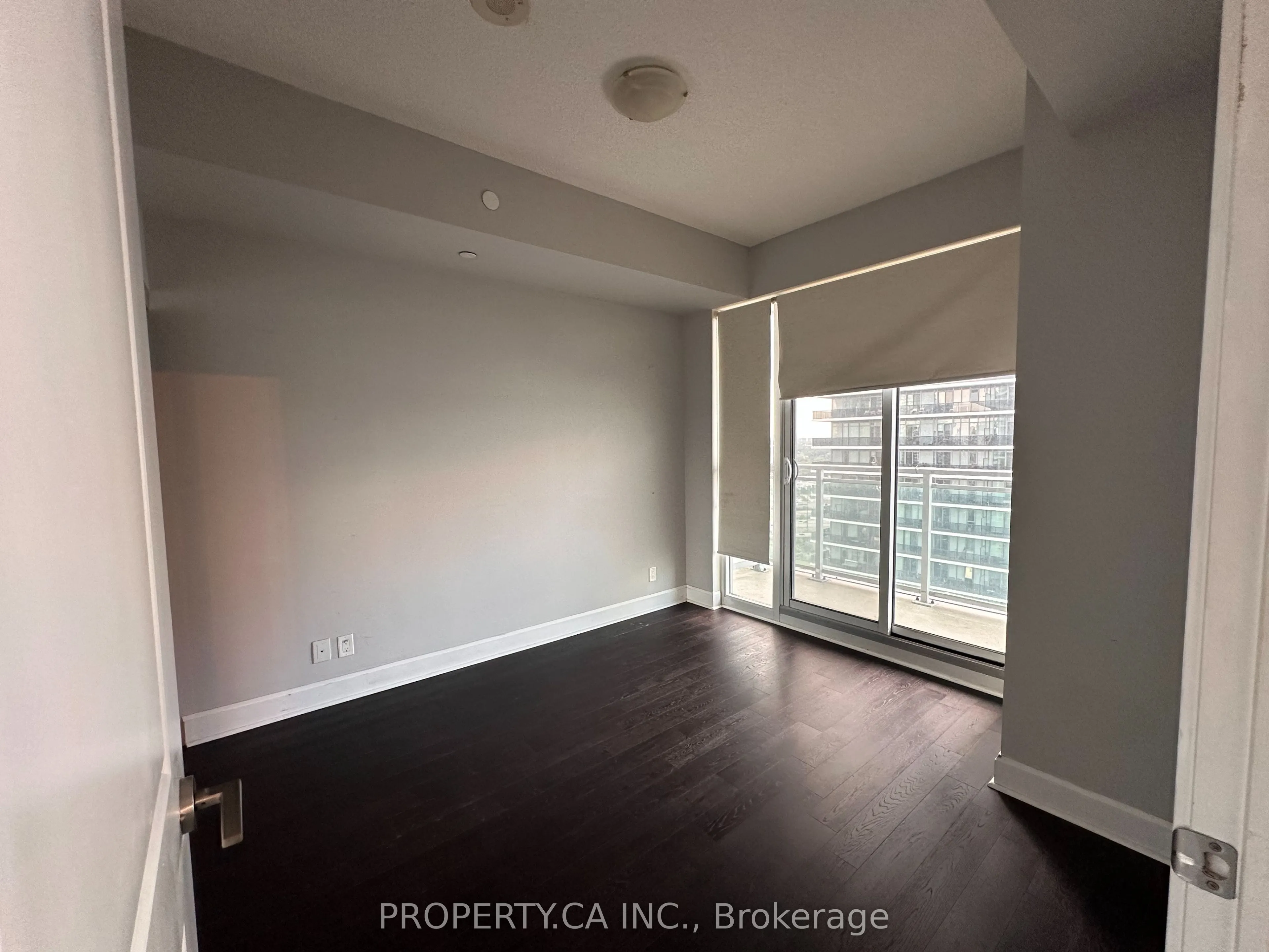 33 Shore Breeze Drive, #2908